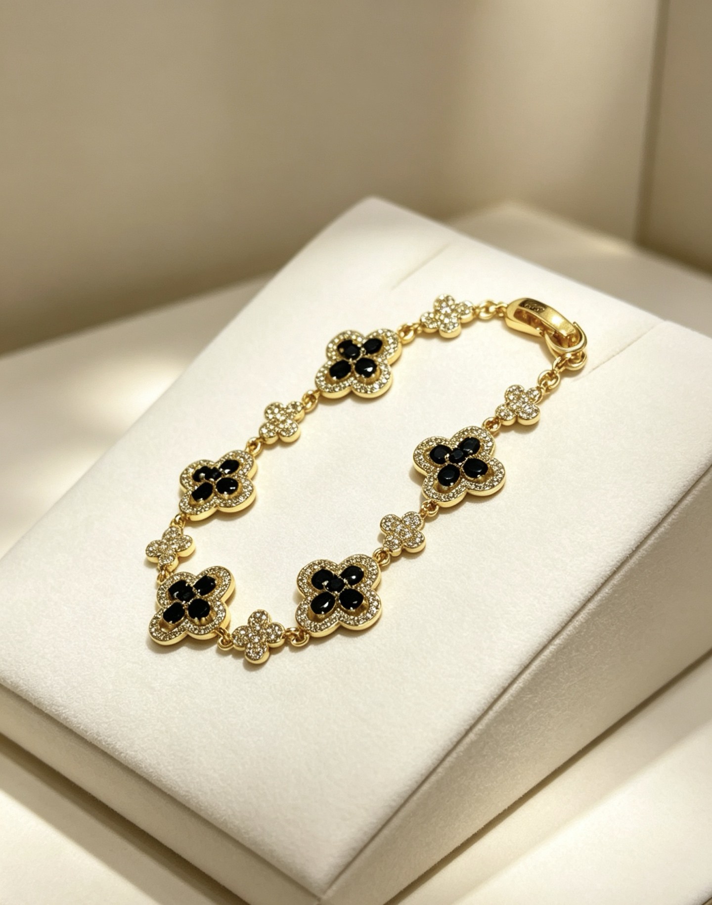 Van Cleef & Arpels Haute Couture Haute Joaillerie Fine Jewelry Earrings 9