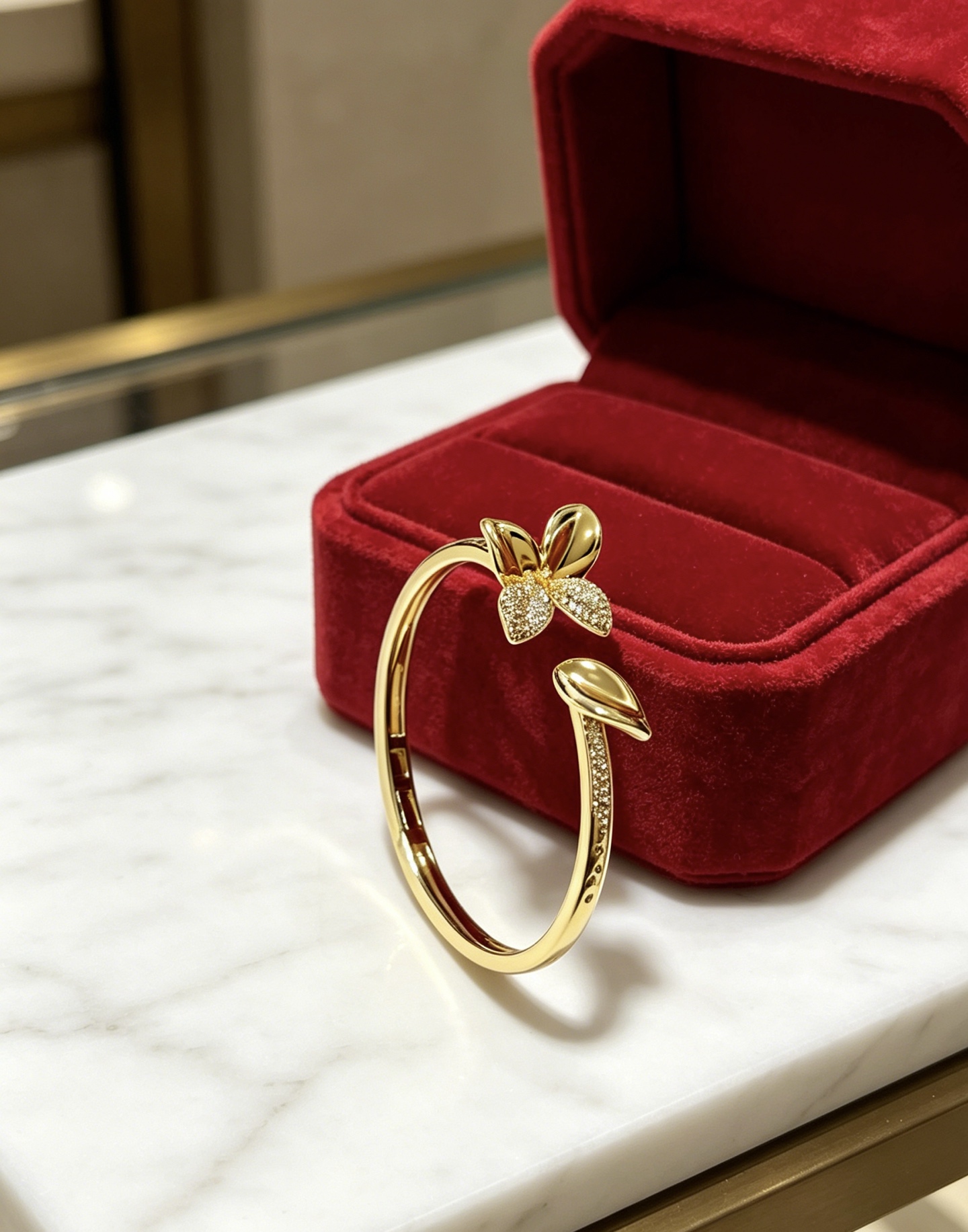 Van Cleef & Arpels Haute Couture Haute Joaillerie Fine Jewelry Earrings