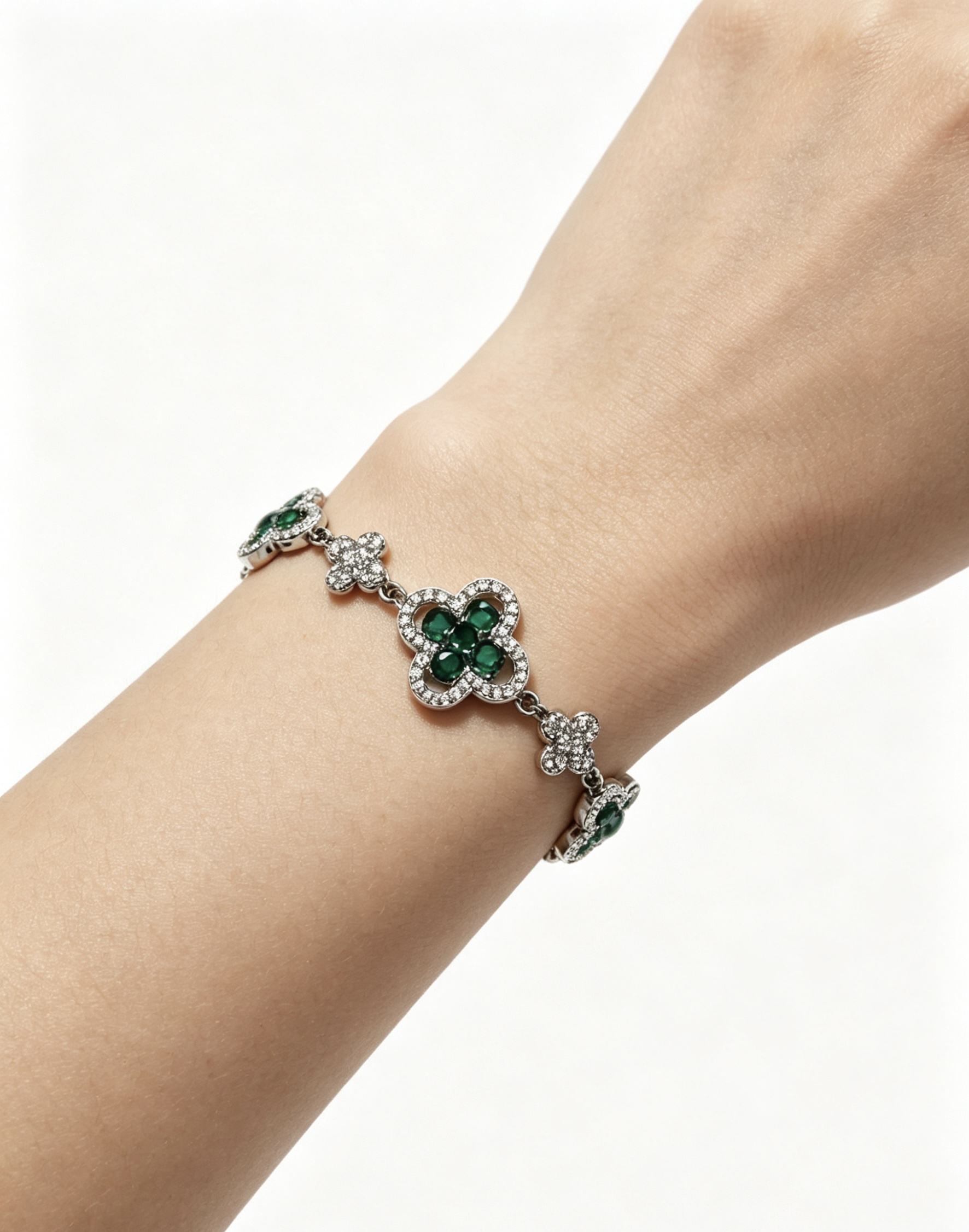 Van Cleef & Arpels Haute Couture Haute Joaillerie Fine Jewelry Earrings 7