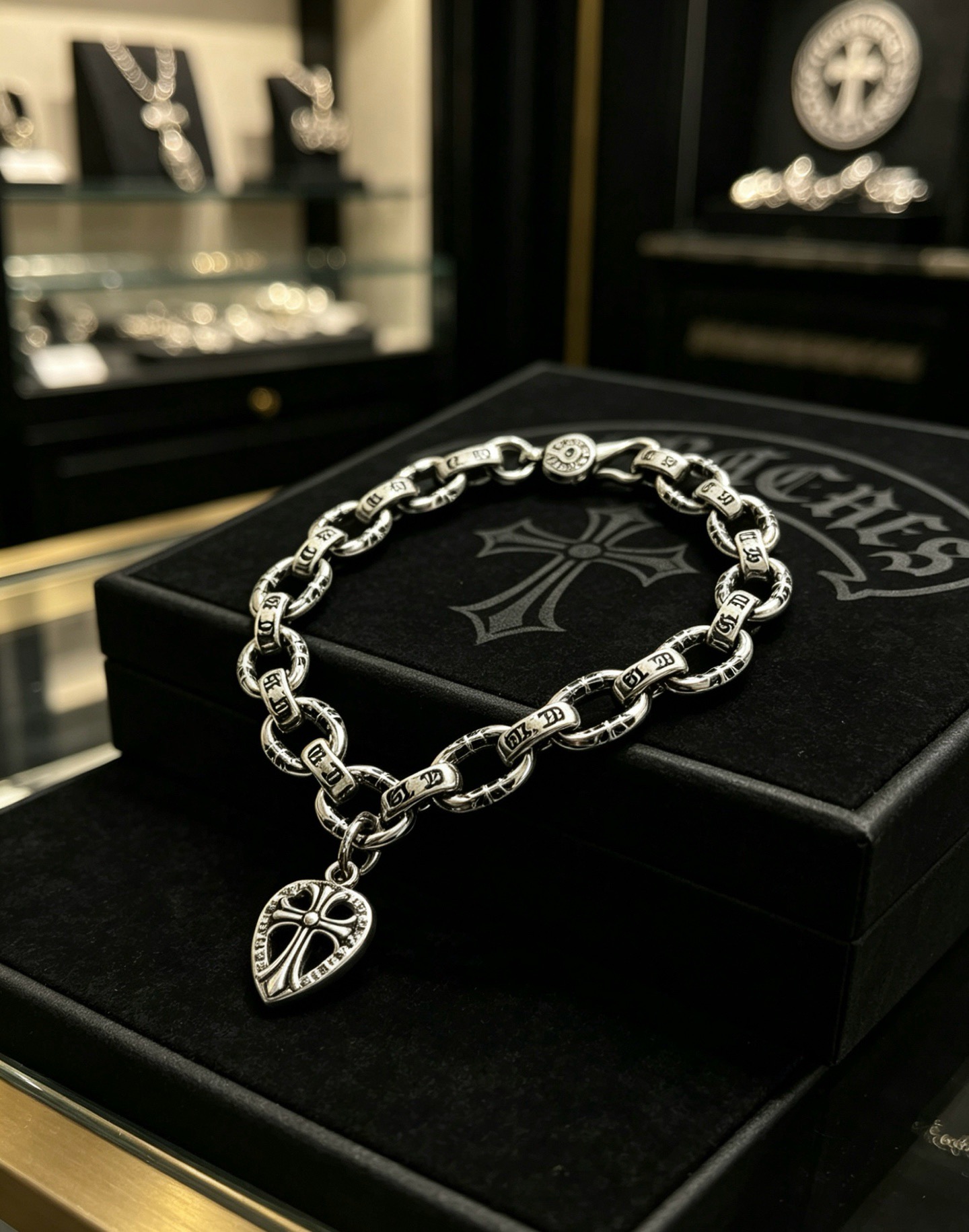 Jimmy Choo Haute Couture Haute Couture Fine Jewelry Necklace Bracelet 9