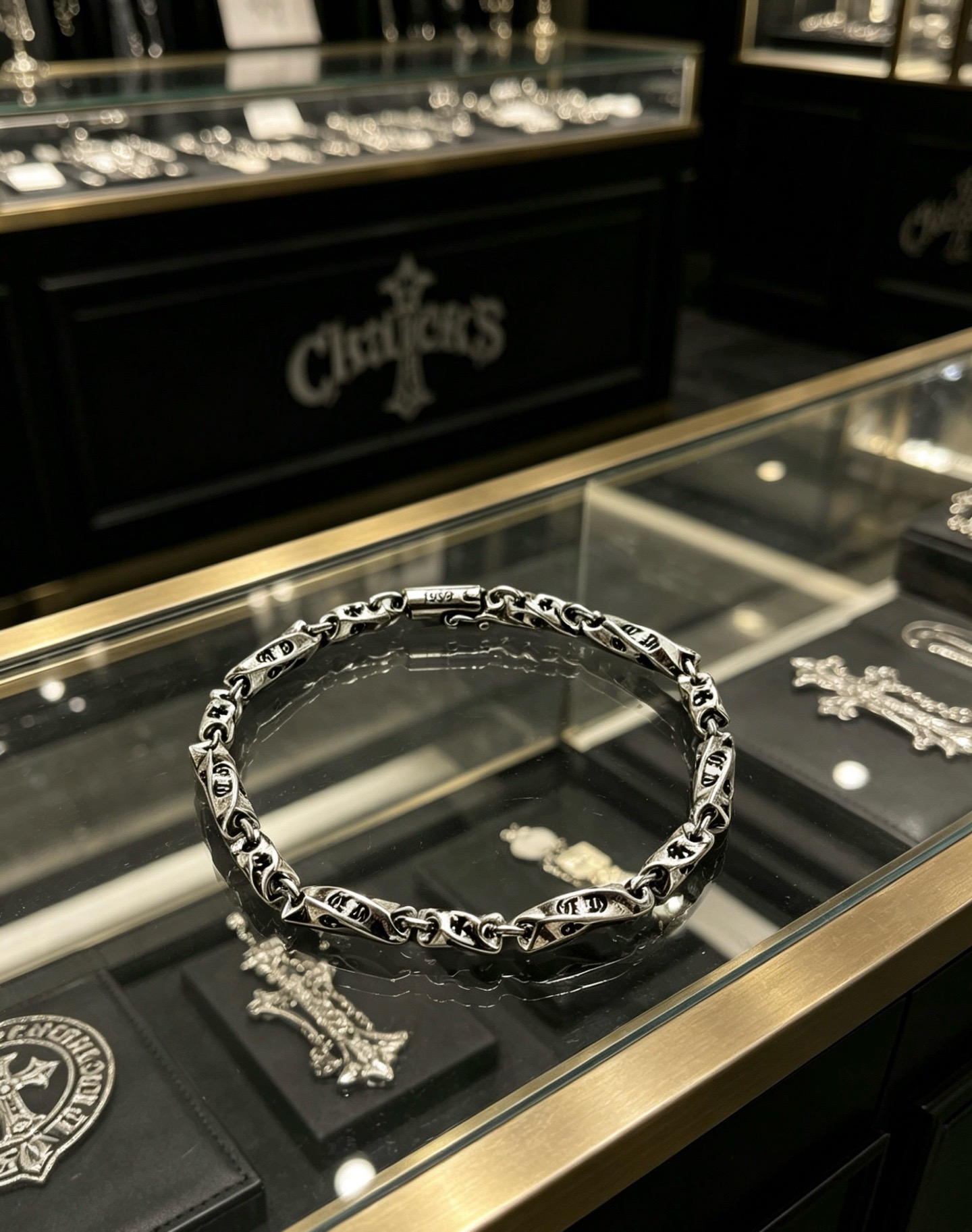 Chanel Haute Joaillerie Fine Jewelry Earrings Necklace Ring Ref 7