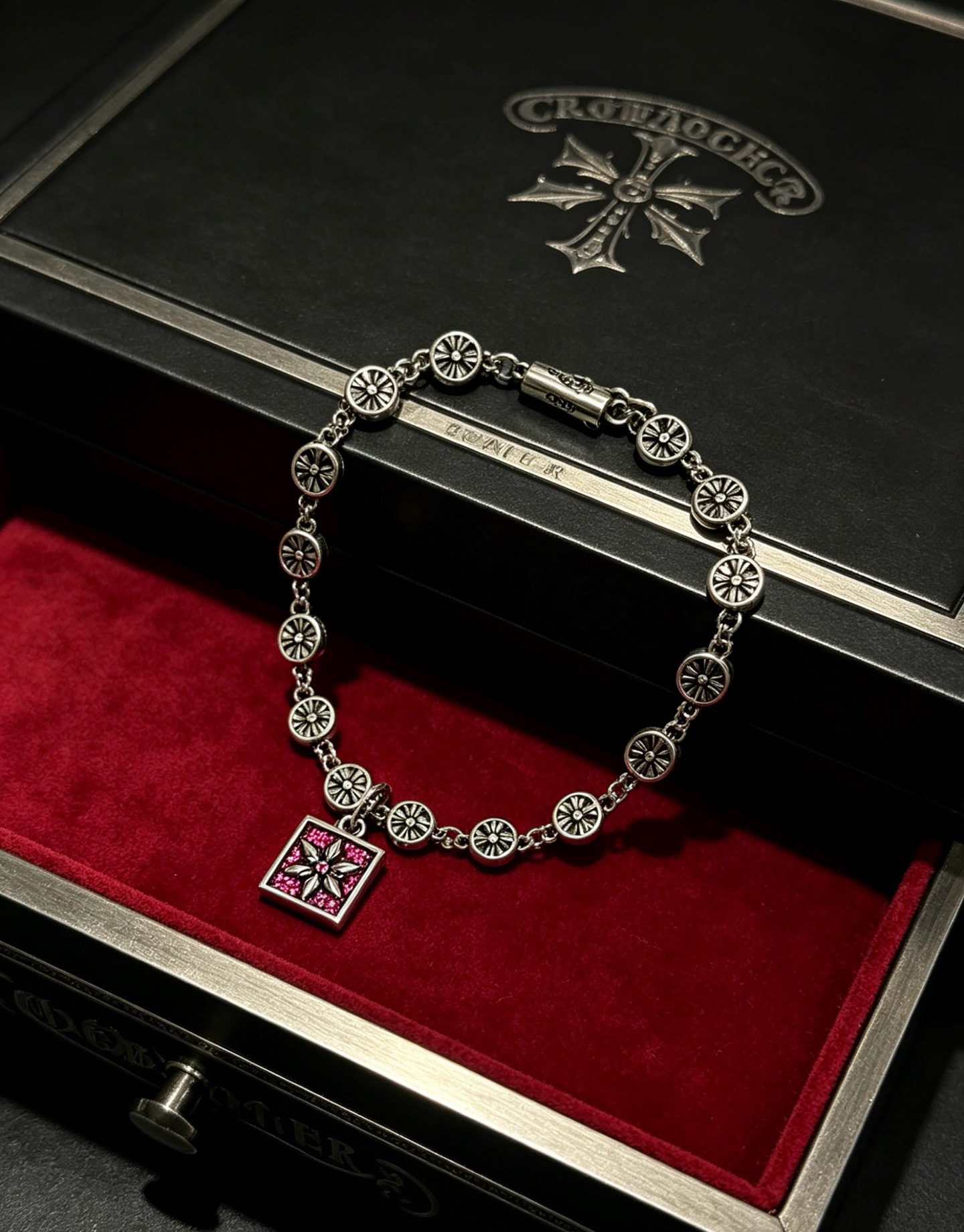 Chanel Haute Joaillerie Fine Jewelry Earrings Necklace Ring Ref 8