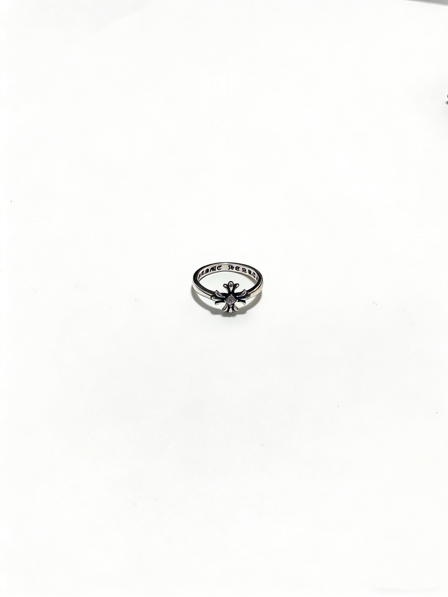 NO:922139,Chrome Hearts Chrome Hearts new classic three-dimensional multi-cross silver ring, high version, same style for men and women, full of personality, code number 67891011, jewelry boutique, chrome hearts, chrome hearts, ring19860909Chrome Hearts 克罗心新款 经典立体多十字架银戒指 高版本打造 男女同款 个性十足 码数67891011,饰品精品,chrome hearts,chrome hearts,ring,Jewelry