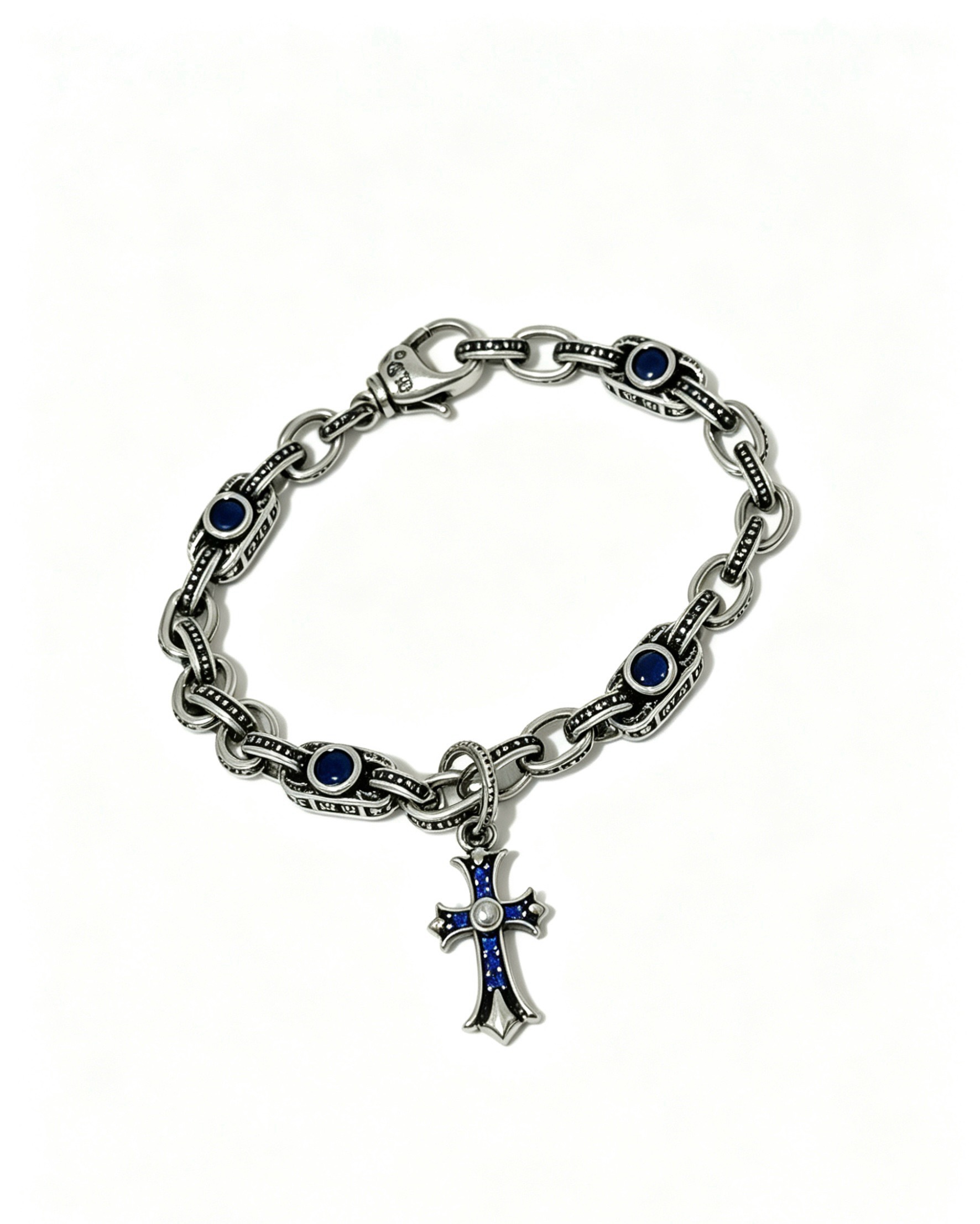 NO:922087,New [counter quality] Chrome Hearts Classic Retro Cross Flower Glossy Cuban Bracelet. The original concave and convex shapes have different pattern design styles, showing a distinctive cross. The Scout flower is the symbol of Chrome Hearts, so it is more durable. Genuine pattern-printed Chrome Hearts distinguishes the ordinary light version in the market. Match the version and standard quality. Look at the printing details. The degree of retro ash oxidation. Seiko version!  !  !  Purely handmade, authentic mold opening, trendy and fashionable must-have, can be worn by both men and women, the same style for couples, official website original version, rock punk Thai silver style, retro elements, trendy and versatile (code number 18, 20, 22 can be changed in size), fine jewelry, chrome hearts, chrome hearts, bracelets19860909新款【专柜品质】Chrome Hearts克罗心经典复古十字花光面古巴手链,原图凹凸造型不同的花纹设计风格 呈现出与众不同 十字架 童军花是克罗心的志 所以更经久不衰 正品打版Chrome Hearts克罗心 区别市场普通轻版 对版对标品质 看字印细节 复古做旧灰氧程度.精工版本！！！ 纯手工打造 正品开模 潮流时尚必备 男女均可佩戴 情侣同款 官网原版 摇滚朋克泰银风格 复古元素 潮流百搭（码数18 20 22可改尺寸）,饰品精品,chrome hearts,chrome hearts,bracelet,Jewelry