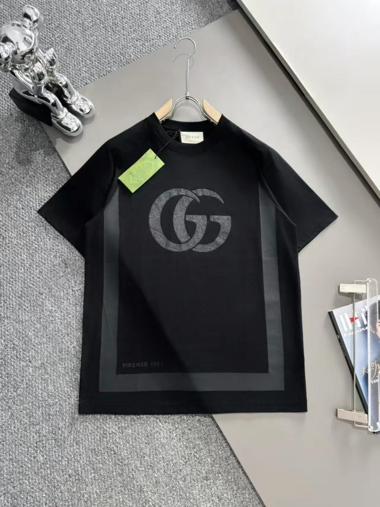(Llega al día siguiente) GUCCI 2025 nueva camiseta de manga corta unisex con logo de doble G agrietado y estampado de m…