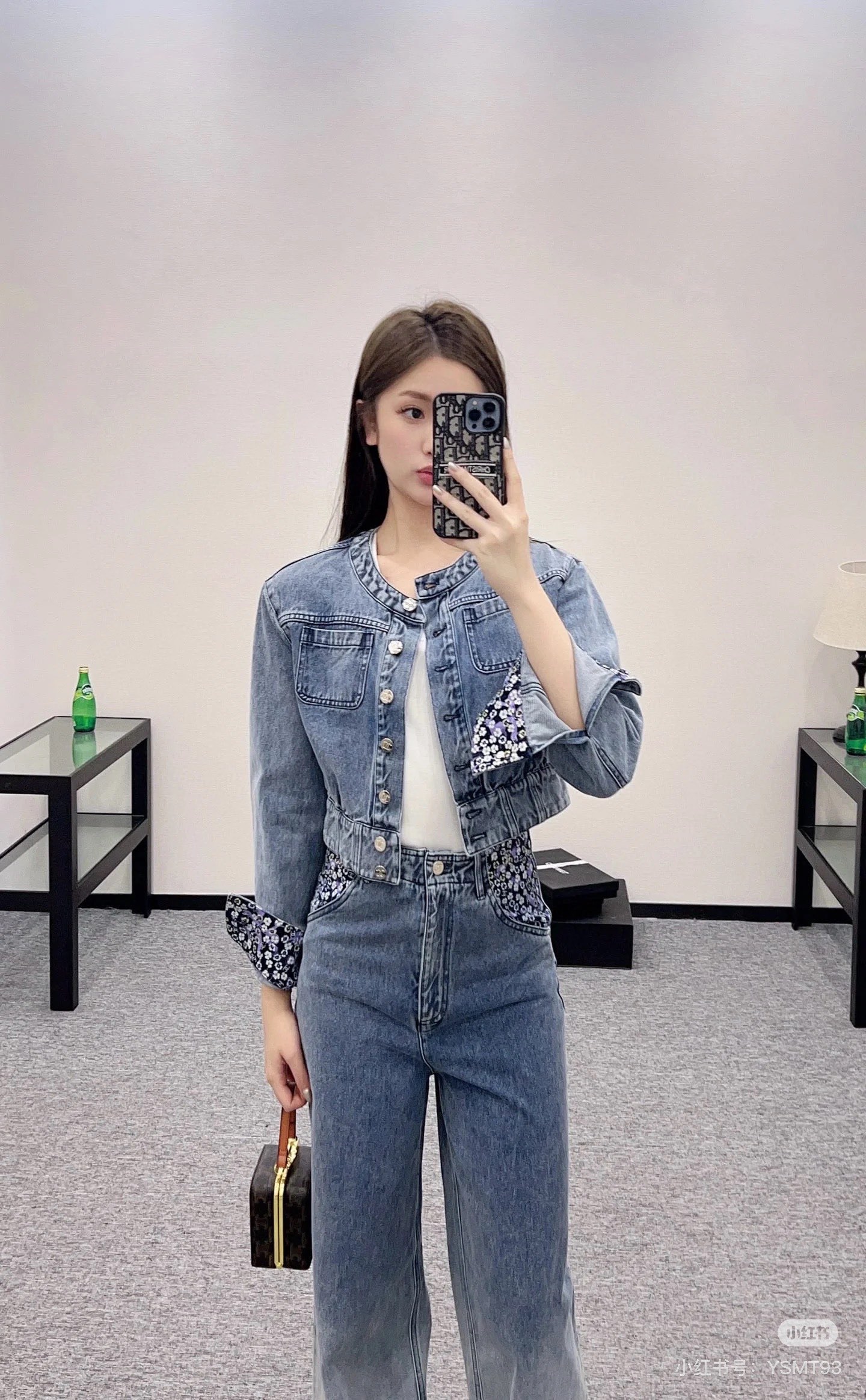 Chanel 2025B Gradient Wide Leg Jeans Denim Blue, Straight Leg, Stylish and Slim Fit 4 i1755325639248 2776 0 3
