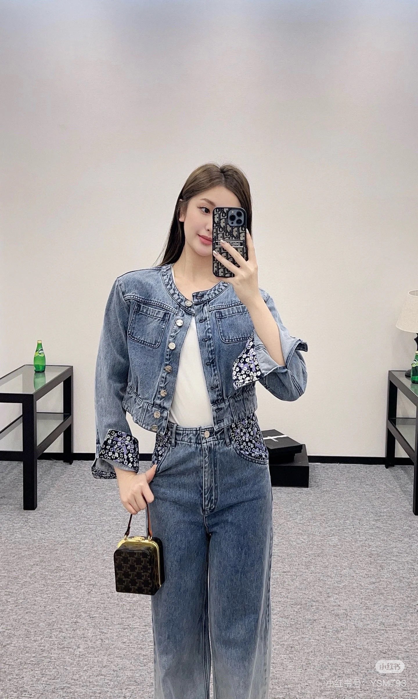 Chanel 2025B Gradient Wide Leg Jeans Denim Blue, Straight Leg, Stylish and Slim Fit 2 i1755325639294 212 0 1