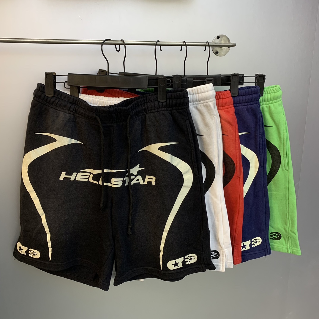 Hellstar Horse Spray Shorts: High-Quality Fashion with Custom Designs and Bold Colors - 图片 7