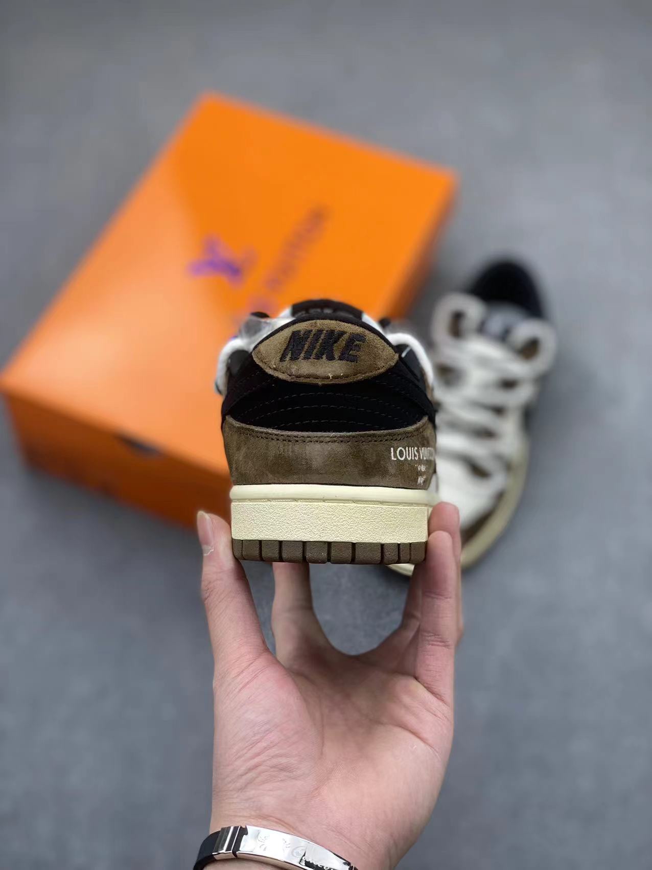 Nike SB Dunk Low Louis Vuitton Collab Brown/White Custom Sneakers 5 i1704522755 5315 4