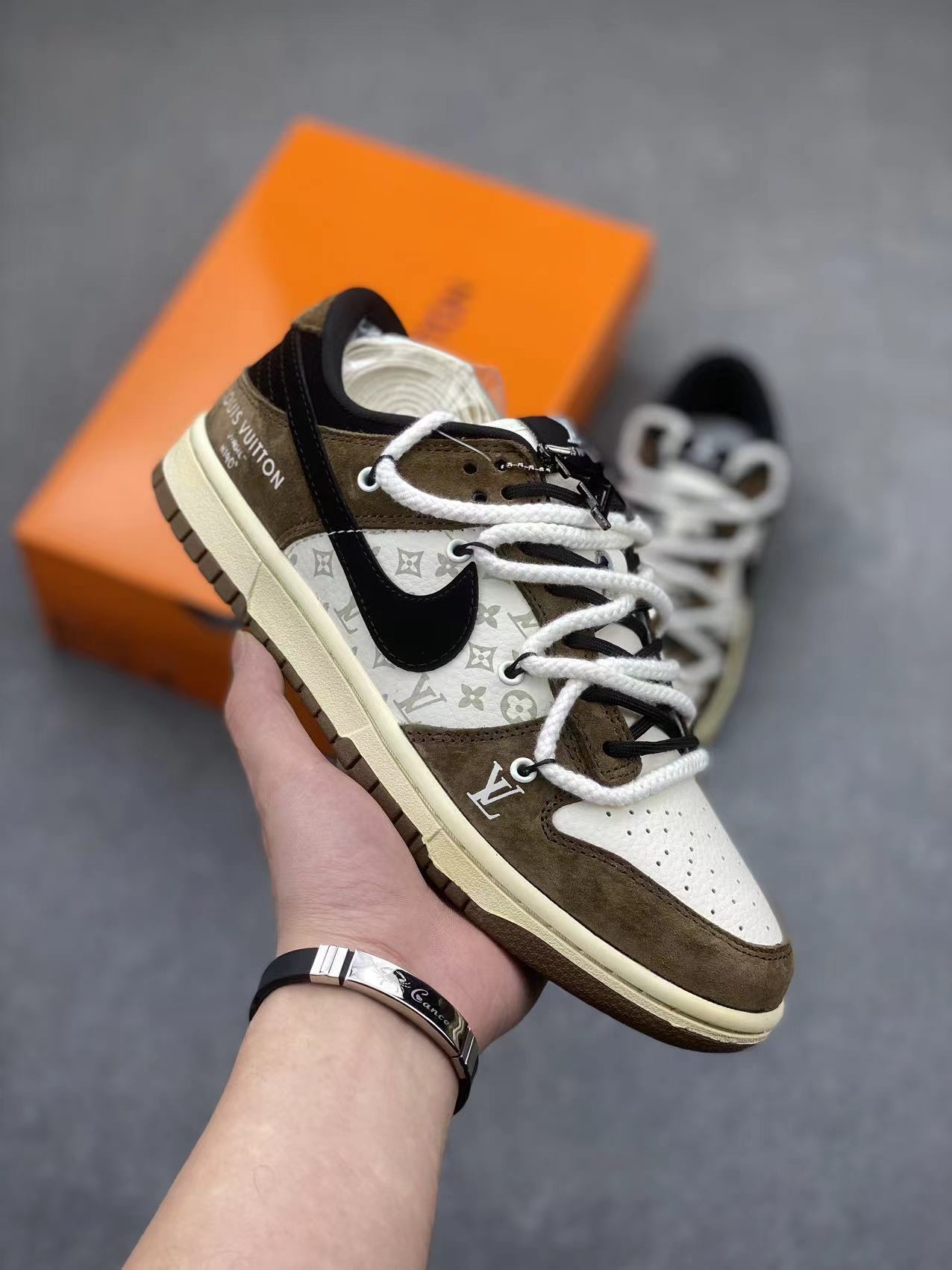 Nike SB Dunk Low Louis Vuitton Collab Brown/White Custom Sneakers 2 i1704522755 7911 2