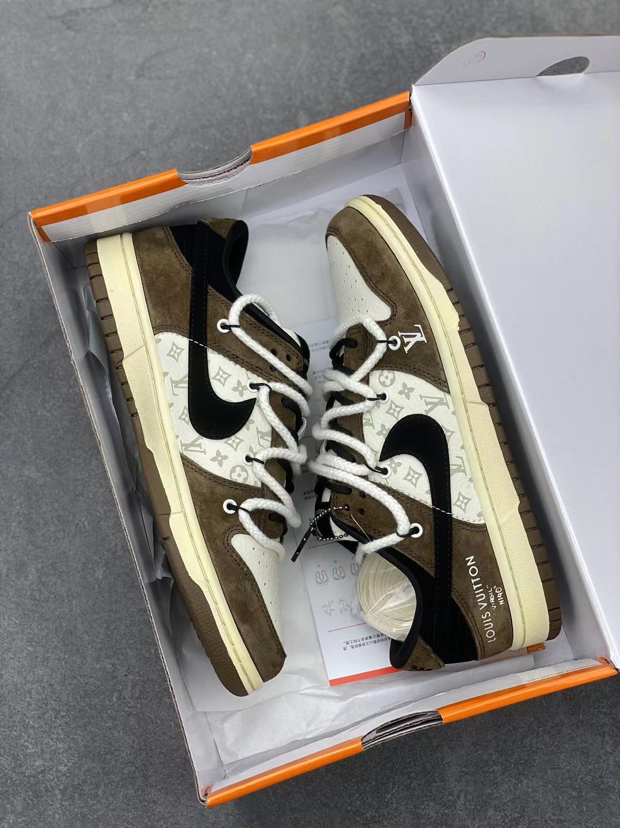 Nike SB Dunk Low Louis Vuitton Collab Brown/White Custom Sneakers 10 i1704522755 8769 3