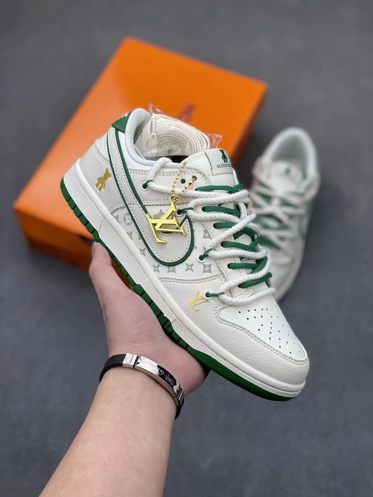Nike SB Dunk Low Louis Vuitton Custom Green Bear Sneakers - Limited Edition 2 i1704954978 482 5