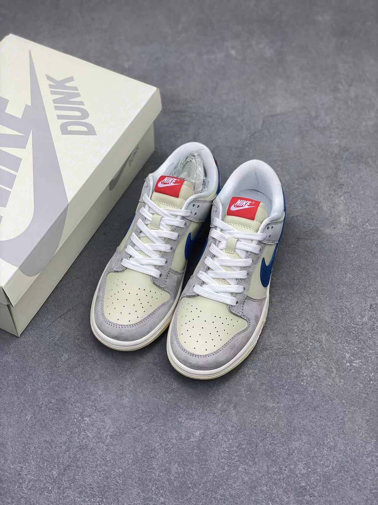 Nike SB Dunk Low UN Blue Dragonscale - Premium Custom Sneakers 9 i1712040445 7466 2