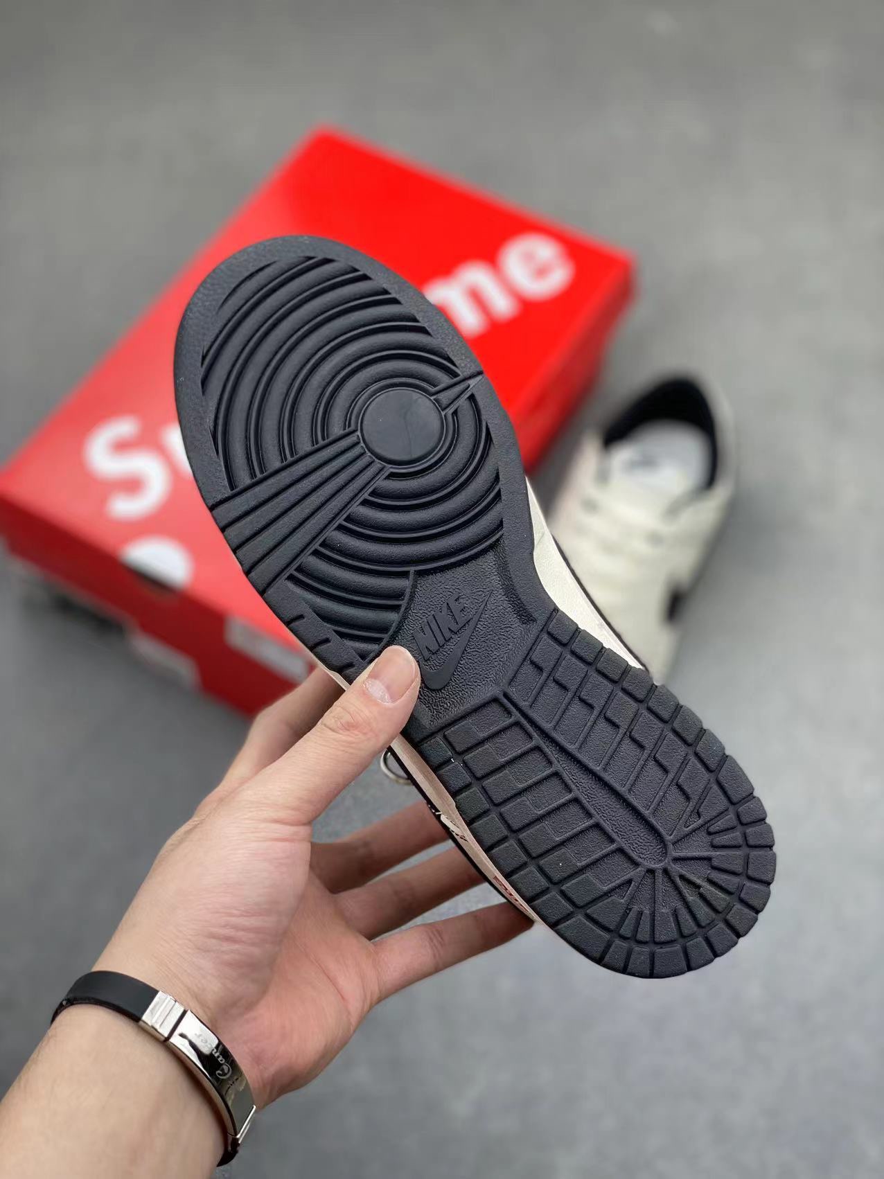 Nike SB Dunk Low Supreme Collab Anniversary Edition Casual Skateboarding Shoes 7 i1717747149 5137 3
