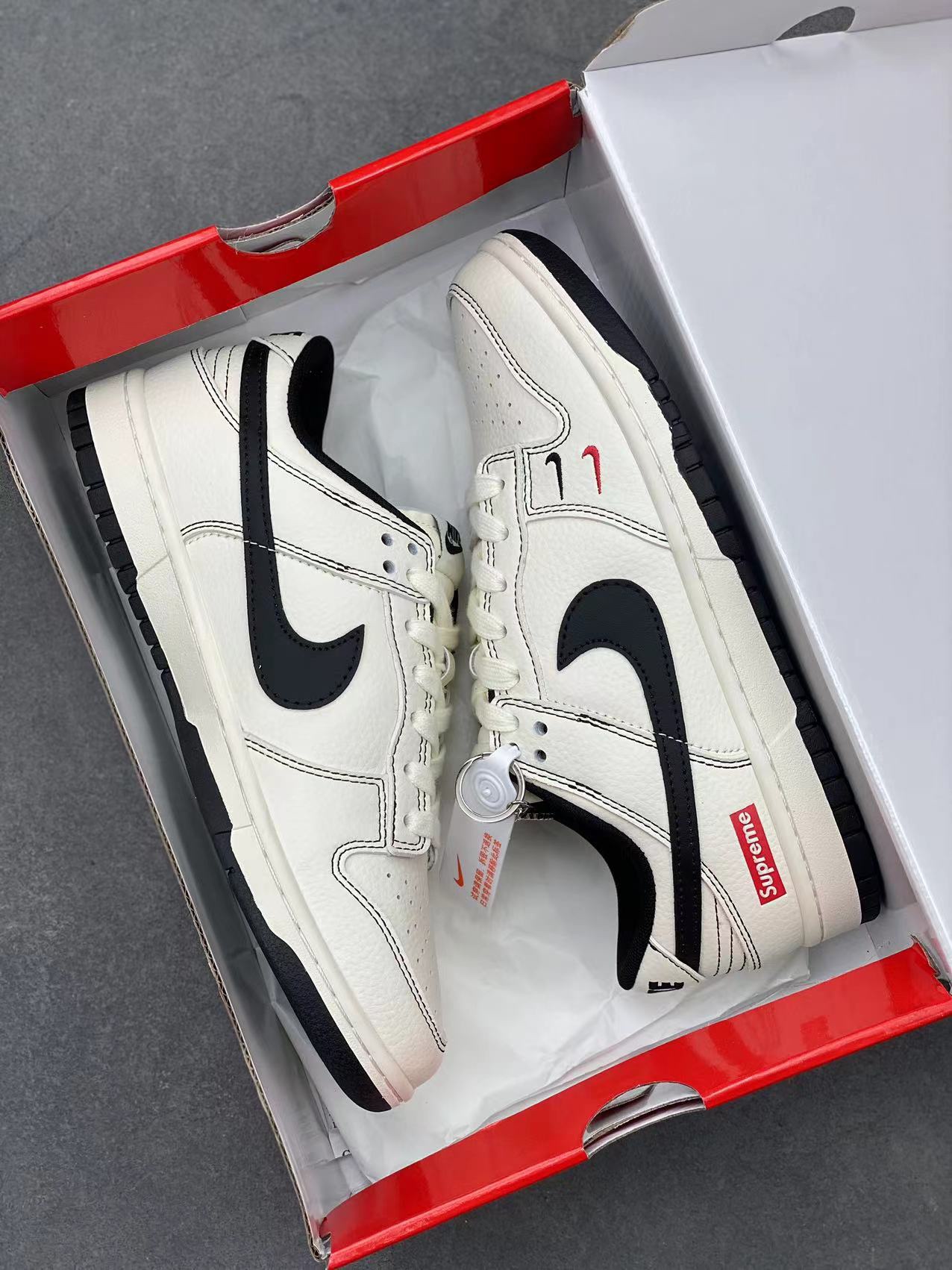 Nike SB Dunk Low Supreme Collab Anniversary Edition Casual Skateboarding Shoes 10 i1717747149 6294 8