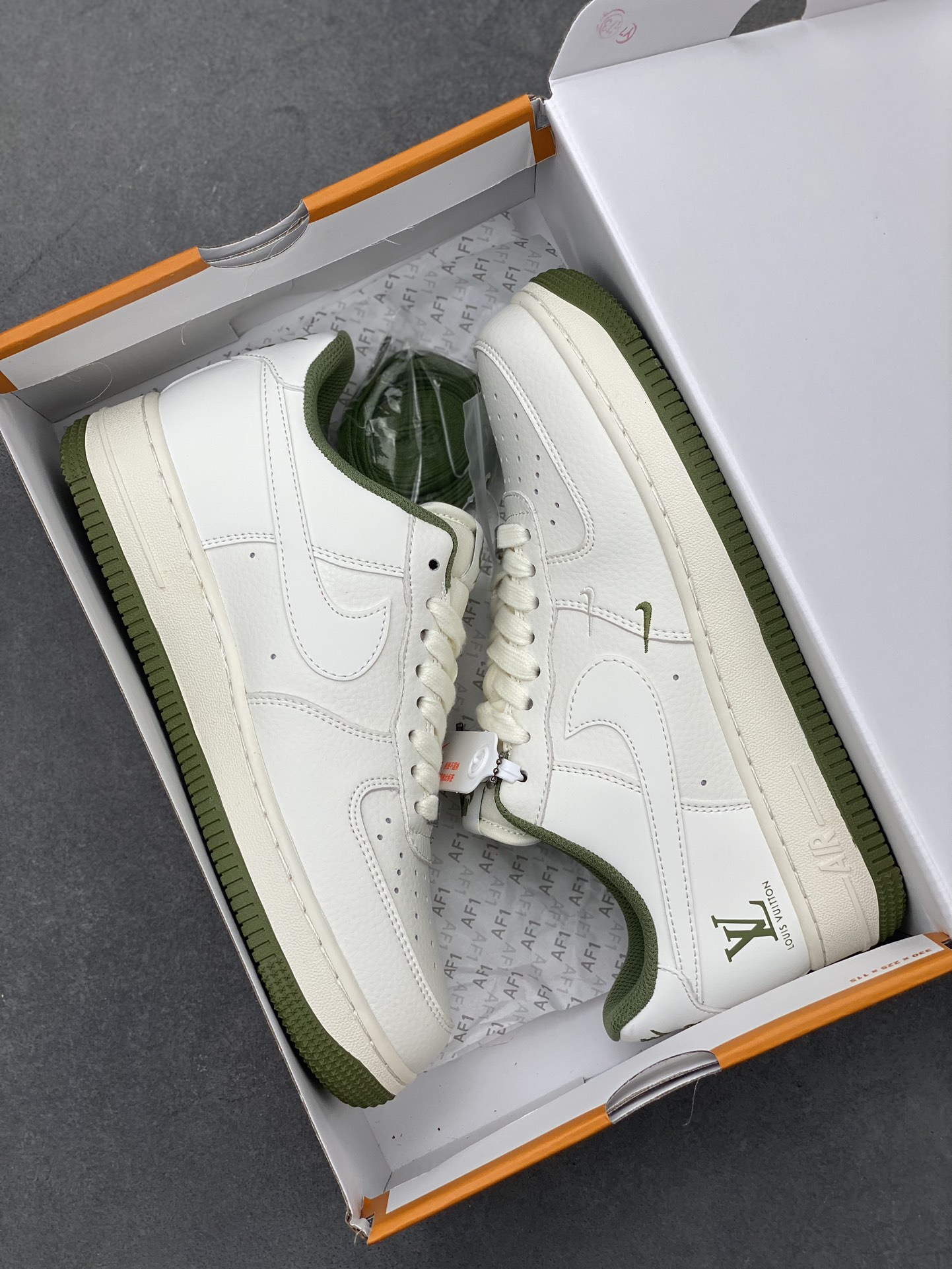 Nike Air Force 1 Low Louis Vuitton Collab Sneakers - Limited Edition 10 i1719950328 3450 8