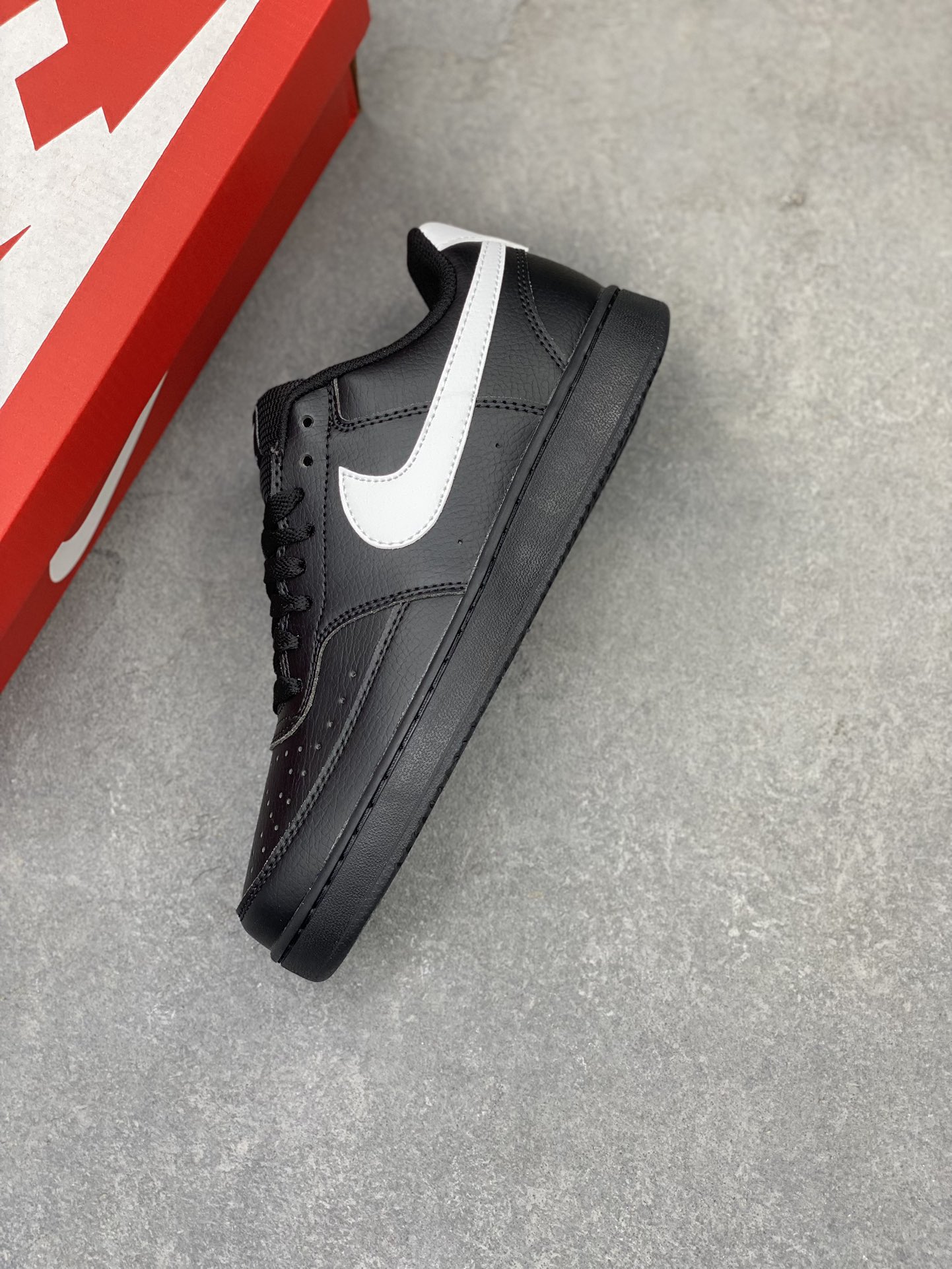 Nike Air Force 1 '07 Low Black/White Fashion Sneakers FZ0630-010 8 i1719950725 2877 0