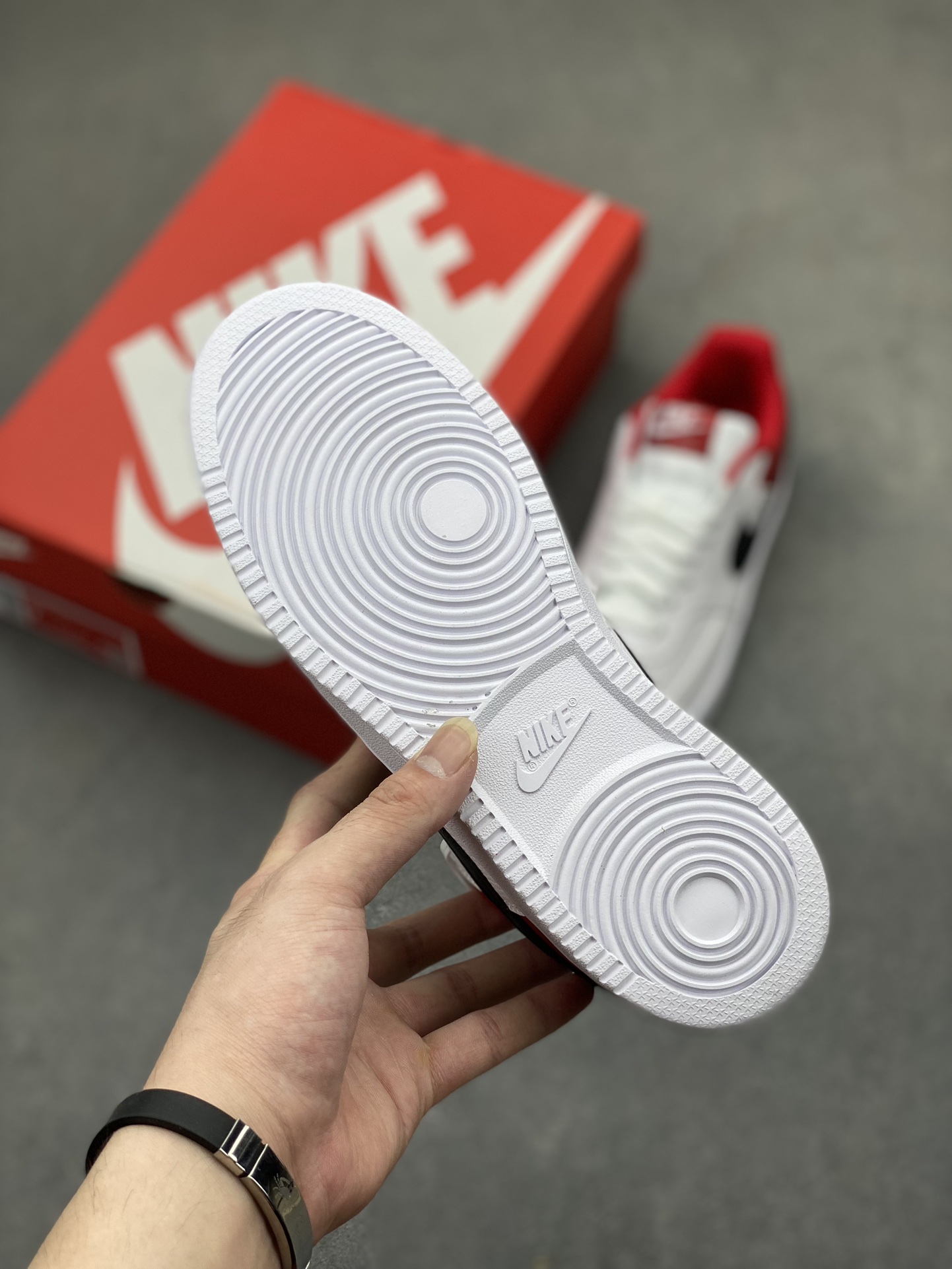 Nike Court Vision Low White/Black/Red Casual Sneakers DH0851-100 7 i1719950769 4666 4