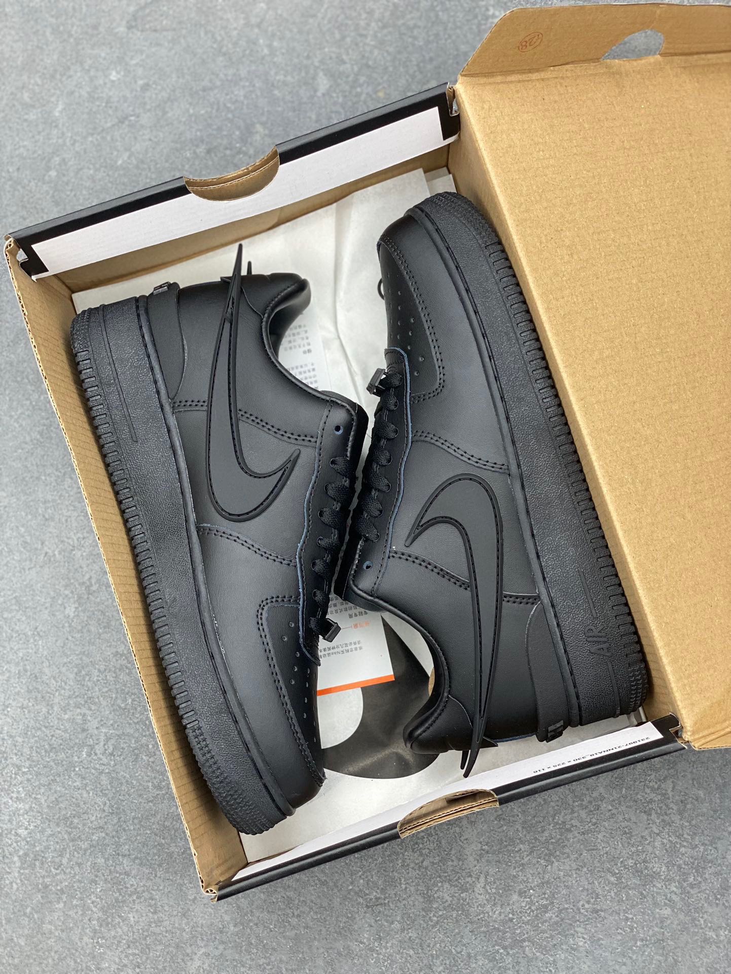 Nike Air Force 1 '07 Low Black Sneaker Classic Style & Comfortable Fit 10 i1719951441 4302 2