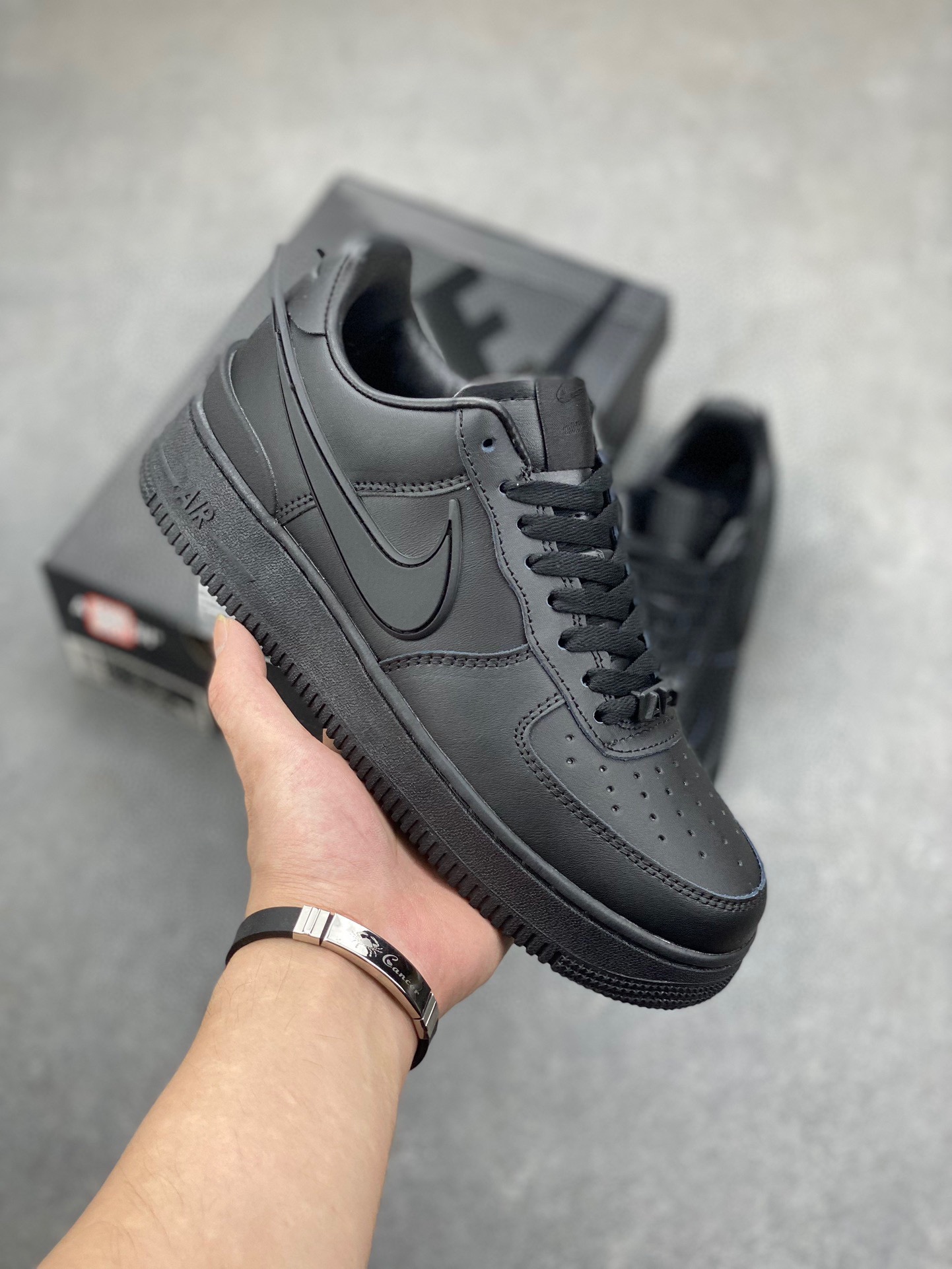 Nike Air Force 1 '07 Low Black Sneaker Classic Style & Comfortable Fit 2 i1719951441 5955 0