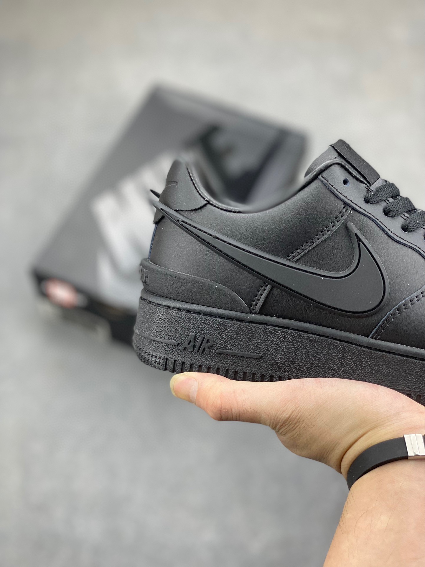 Nike Air Force 1 '07 Low Black Sneaker Classic Style & Comfortable Fit 6 i1719951441 9139 7