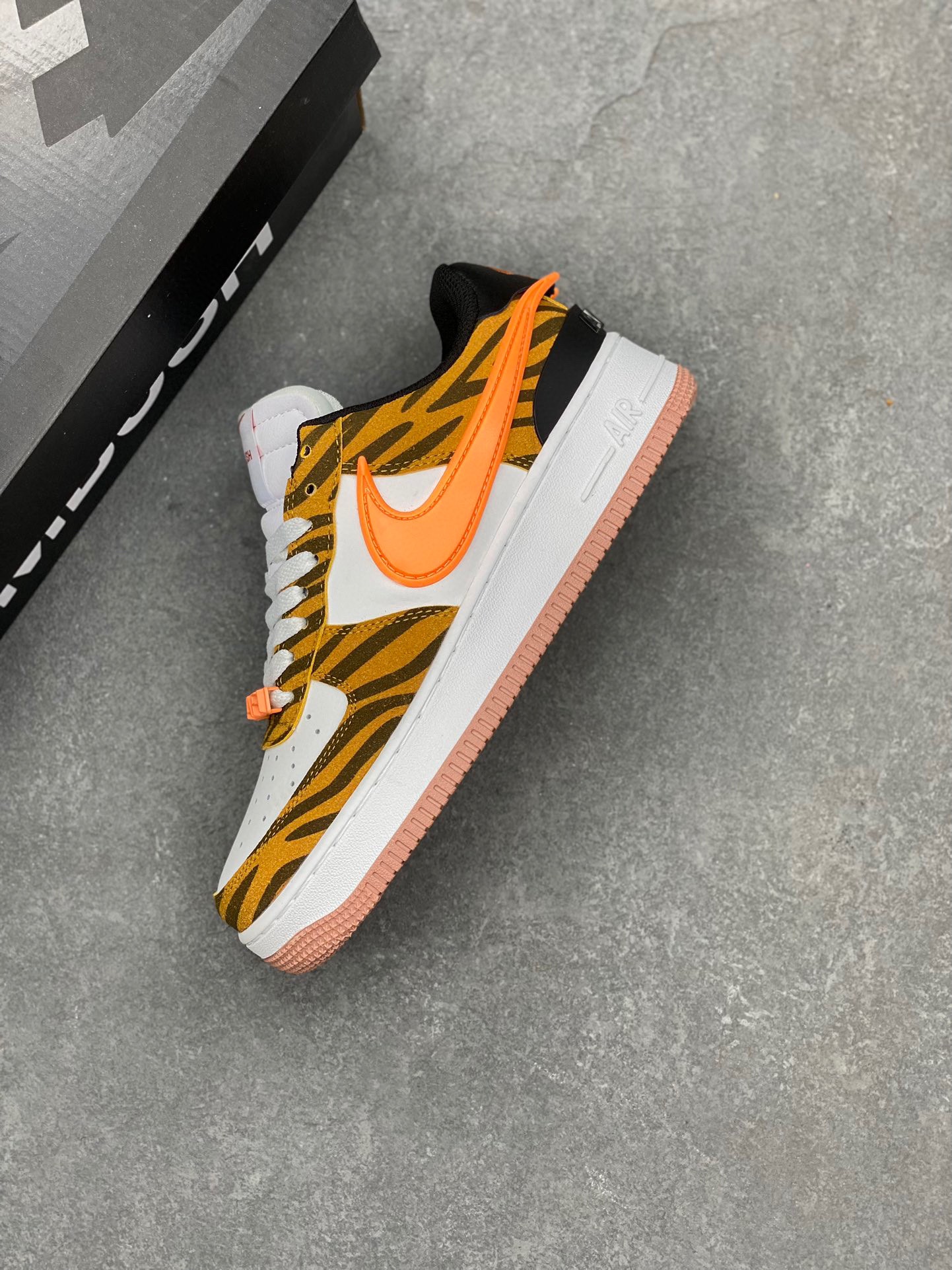 Nike Air Force 1 '07 Low Tiger Print Sneakers - Style & Comfort Combined 8 i1719951496 7009 0
