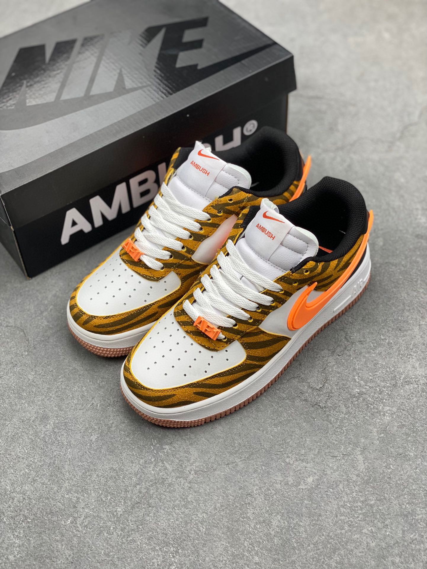 Nike Air Force 1 '07 Low Tiger Print Sneakers - Style & Comfort Combined 9 i1719951496 734 0