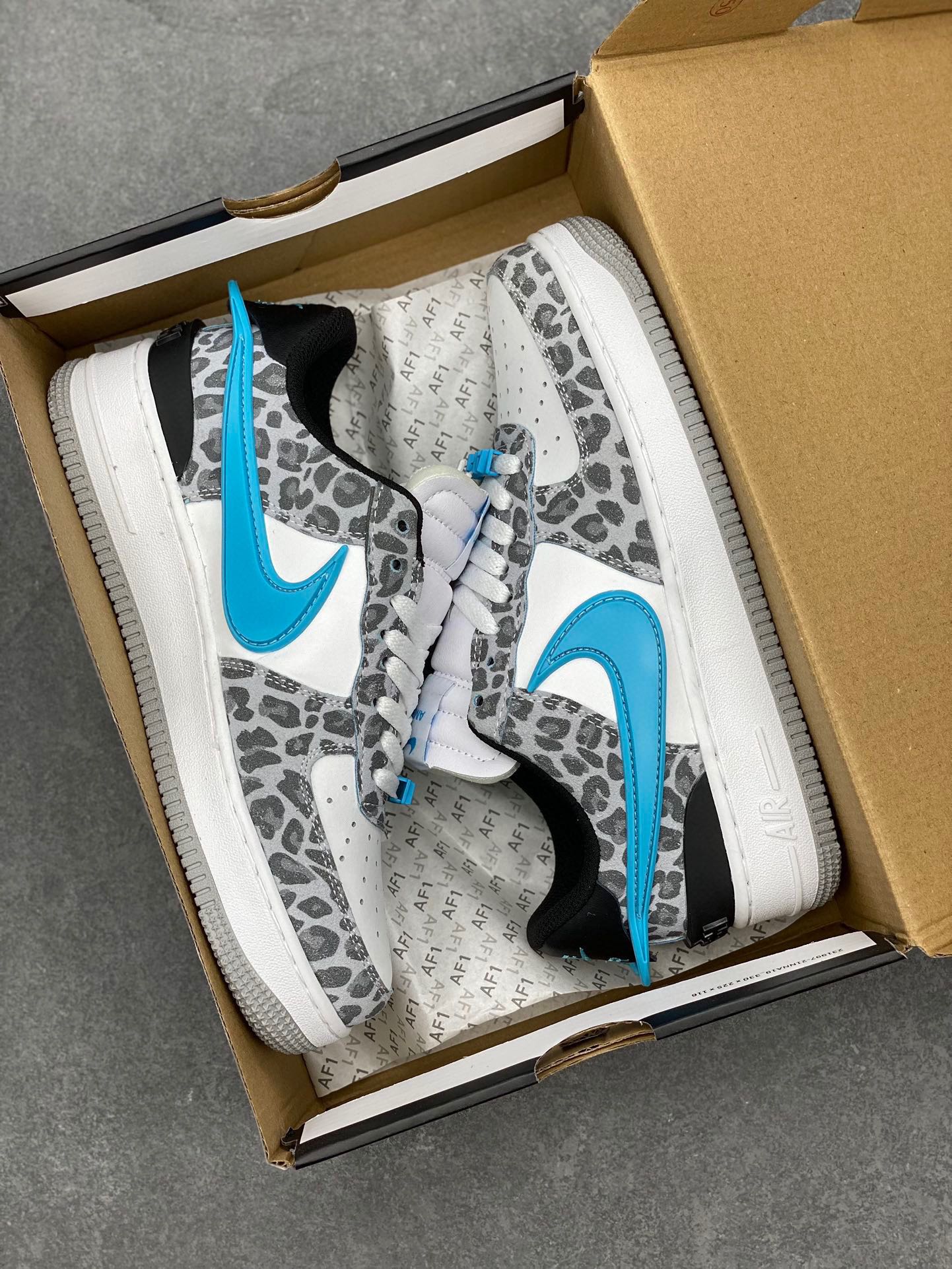 Nike Air Force 1 '07 Low Sneakers - Leopard Print, White and Blue 10 i1719951508 8636 5