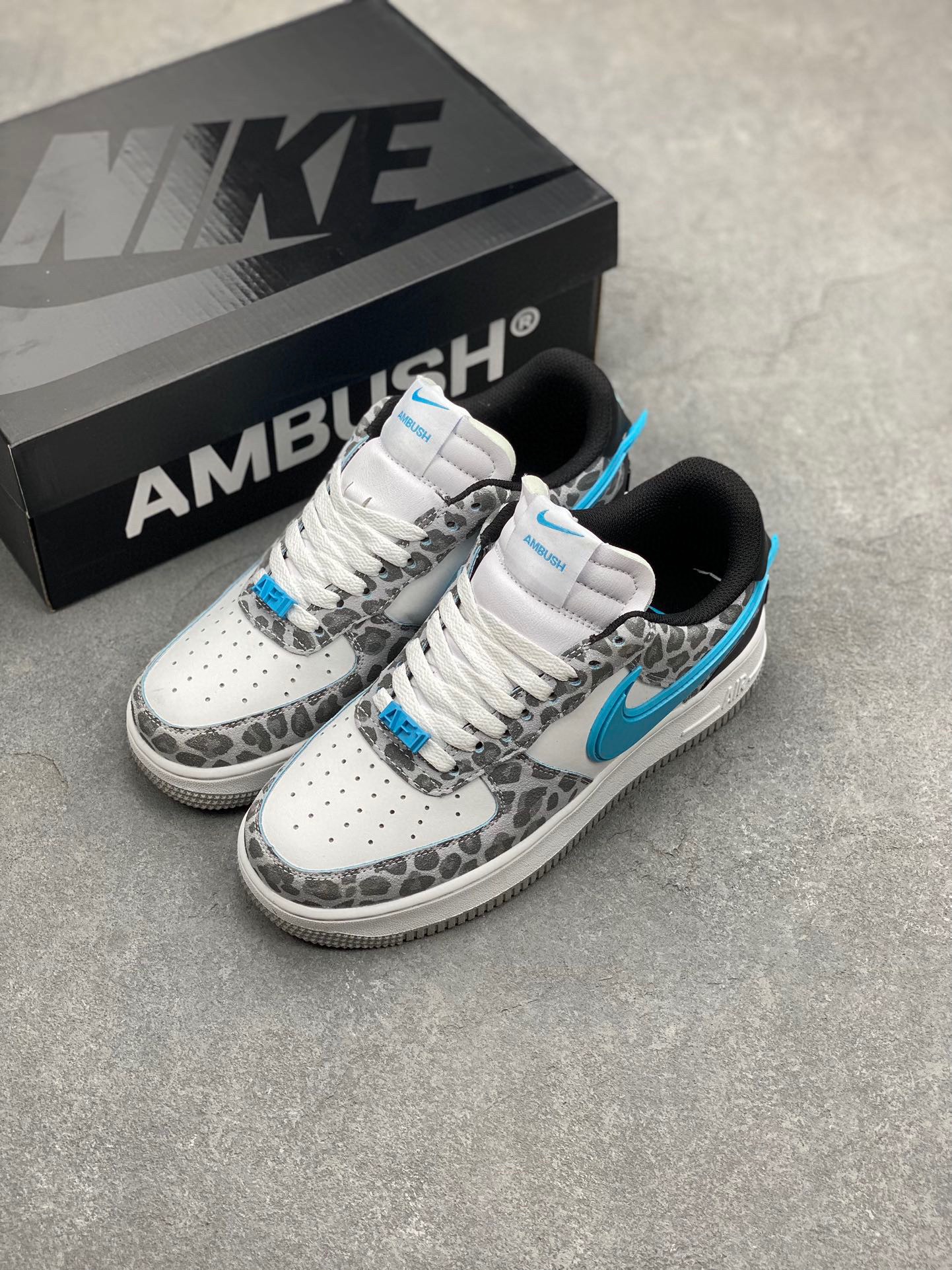 Nike Air Force 1 '07 Low Sneakers - Leopard Print, White and Blue 9 i1719951513 1518 0