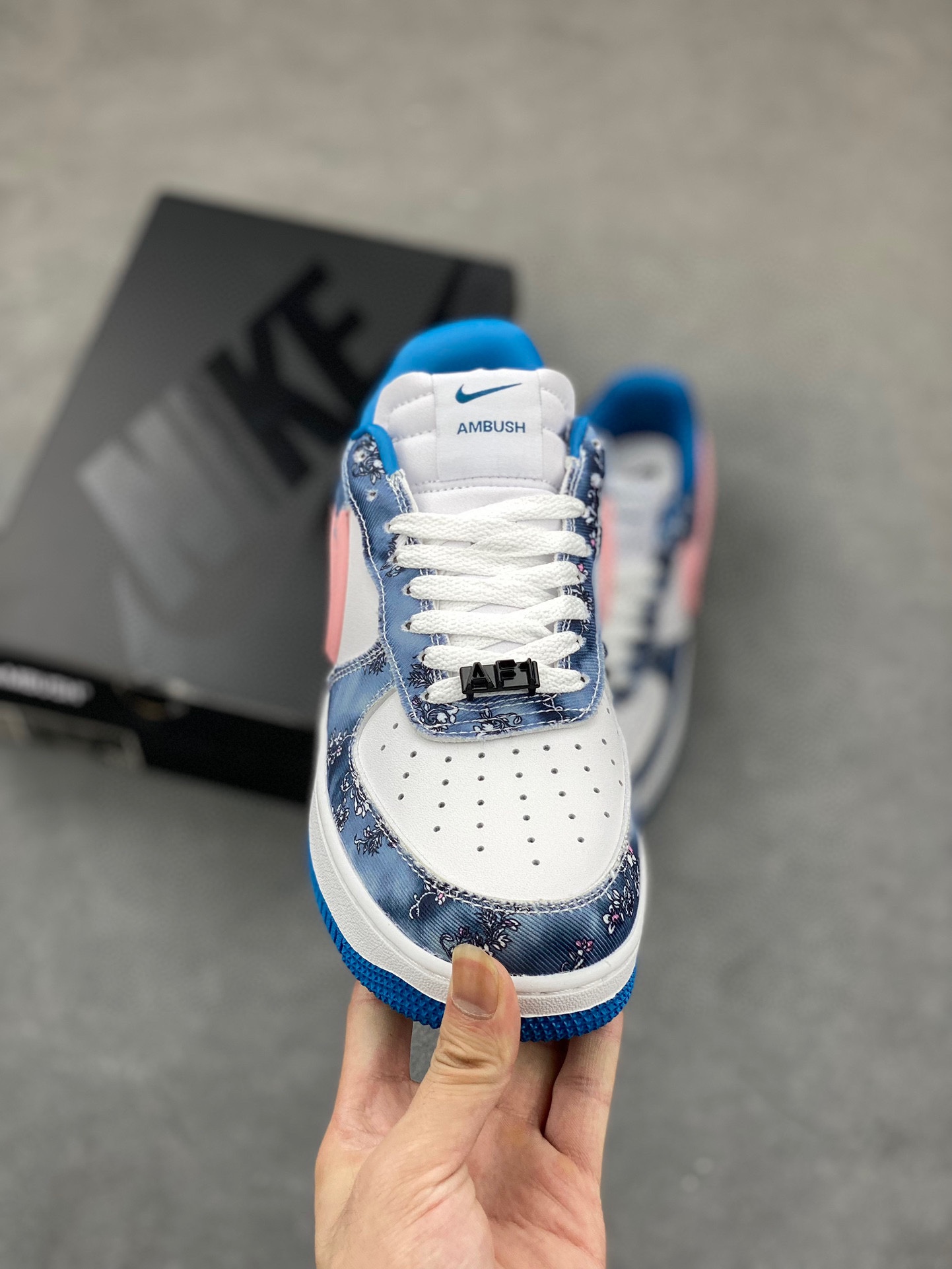 Nike Air Force 1 '07 Low AMBUSH Sneakers White Blue Pink DV3464 3 i1719951530 2398 0