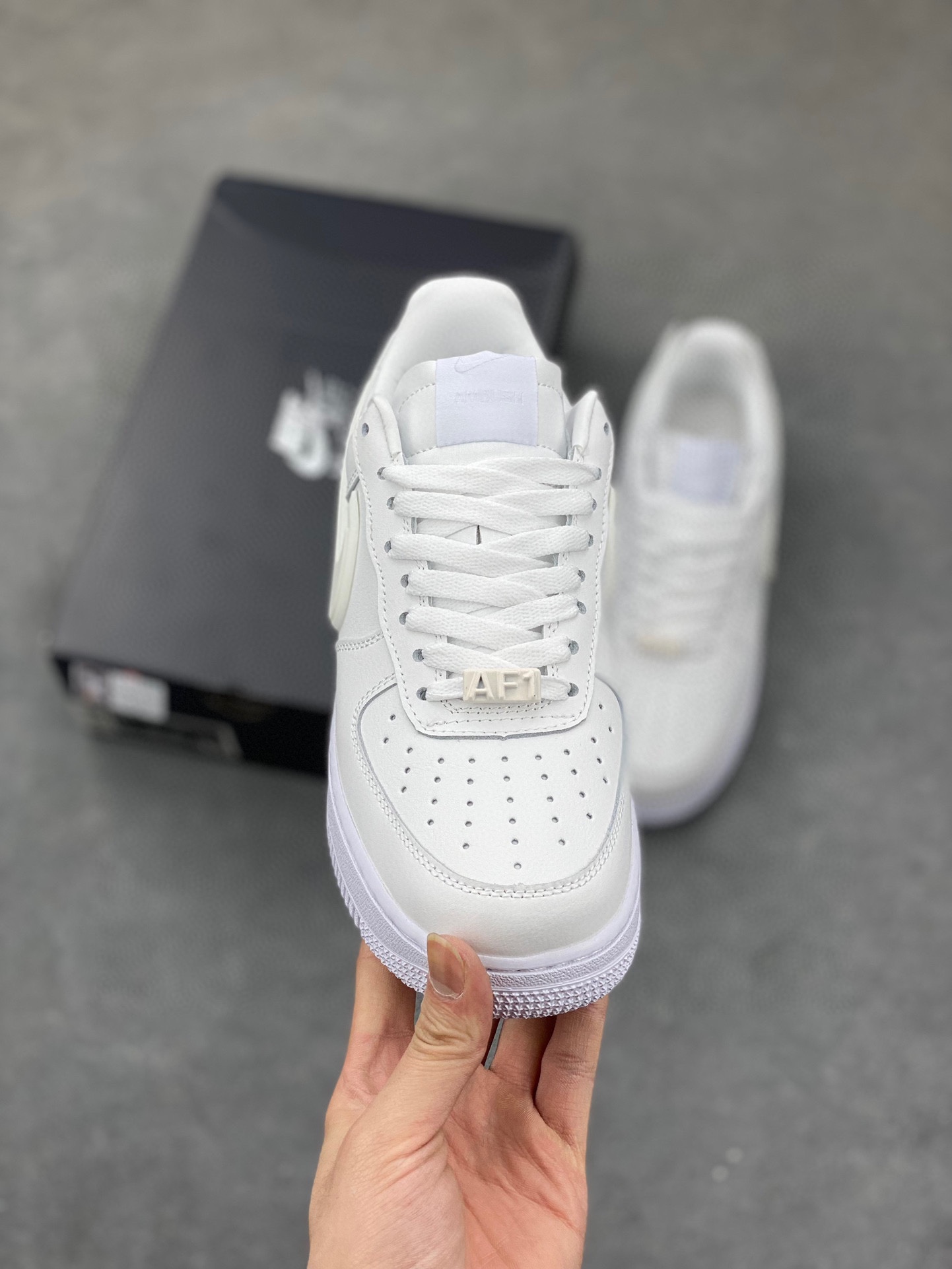 Nike Air Force 1 '07 Low White Sneaker - Iconic Style, Ultimate Comfort 3 i1719951581 2593 0