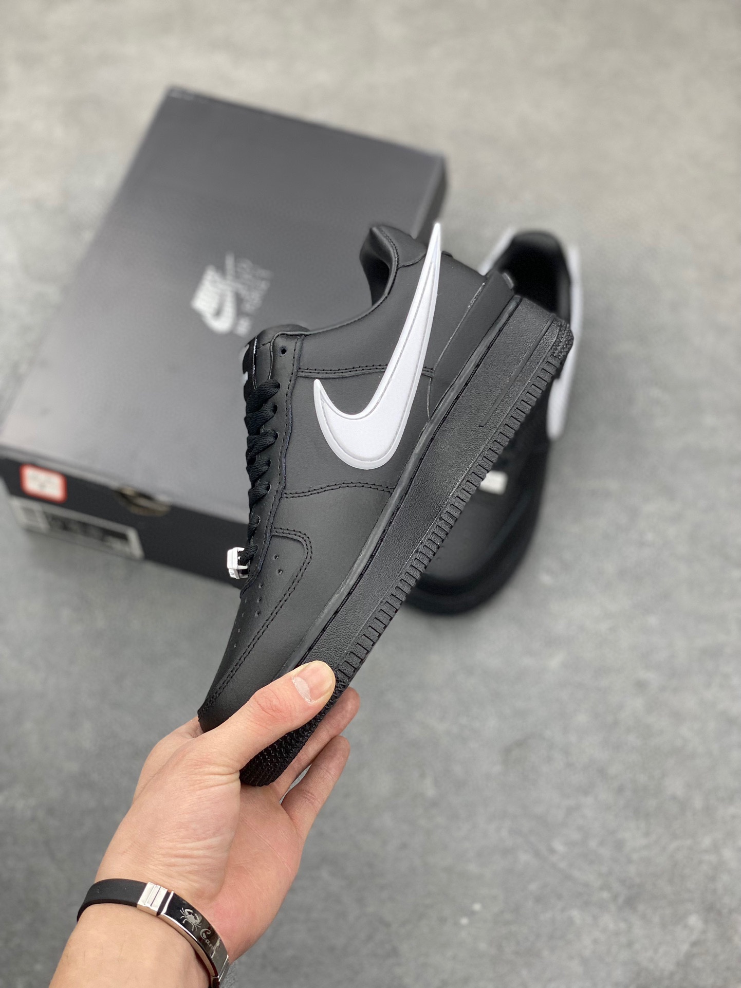 Nike Air Force 1 '07 Low Black/White - Iconic Style & Comfort, All Sizes 4 i1719951607 2847 7