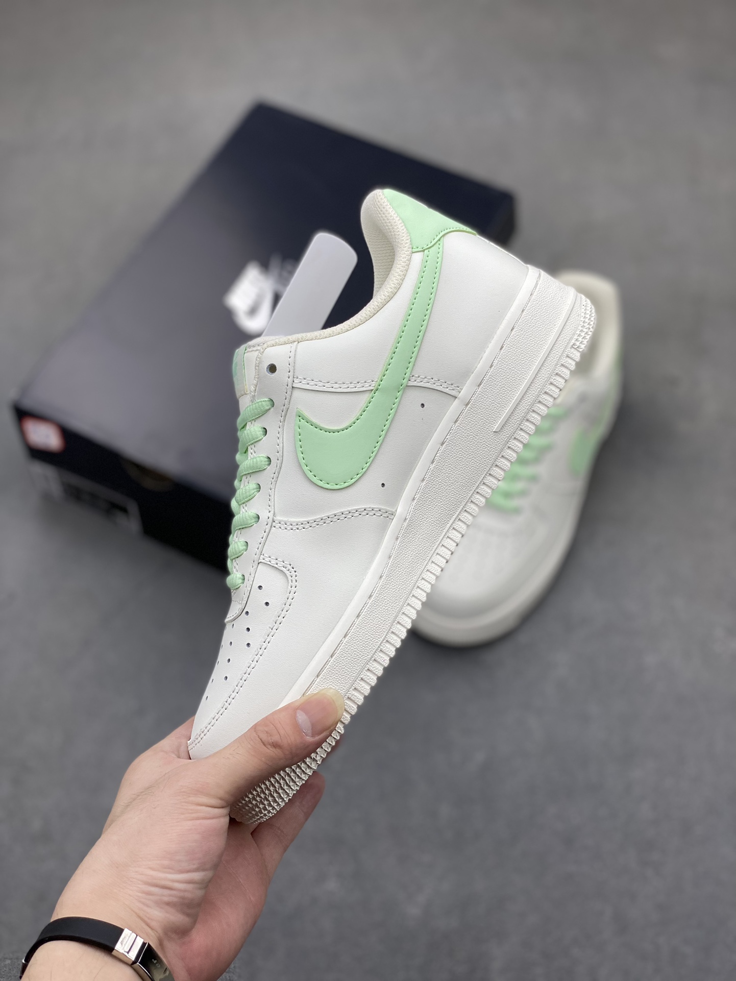 Nike Air Force 1 '07 Low Casual Sneakers - White/Mint - Timeless Style 4 i1720032710 5682 1