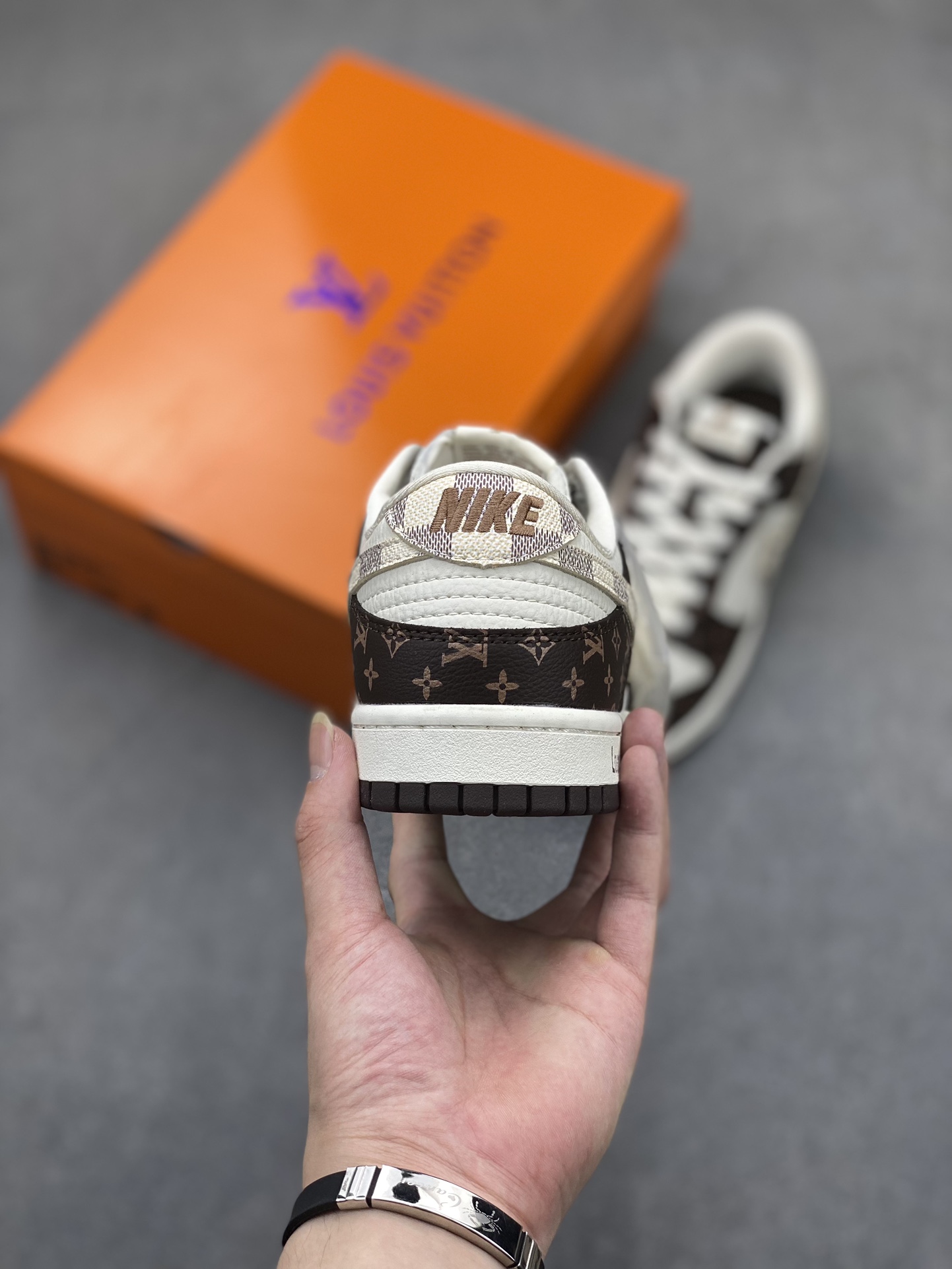 Nike SB Dunk Low Louis Vuitton Collab Brown White - Premium Quality 4 i1720033784 2474 5