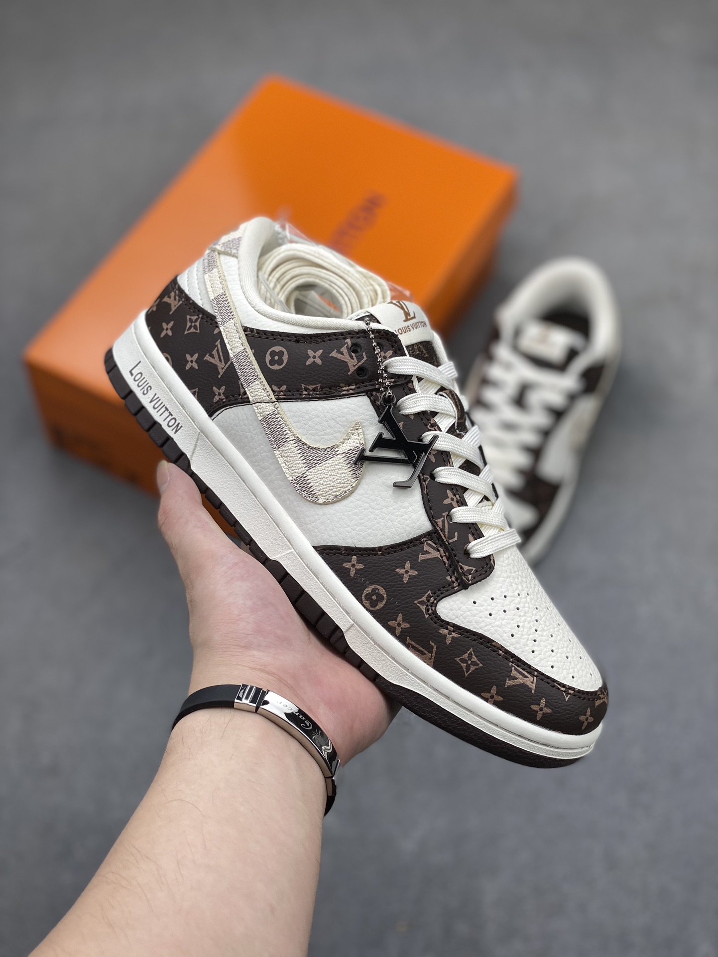 Nike SB Dunk Low Louis Vuitton Collab Brown White - Premium Quality 1 i1720033784 9454 8