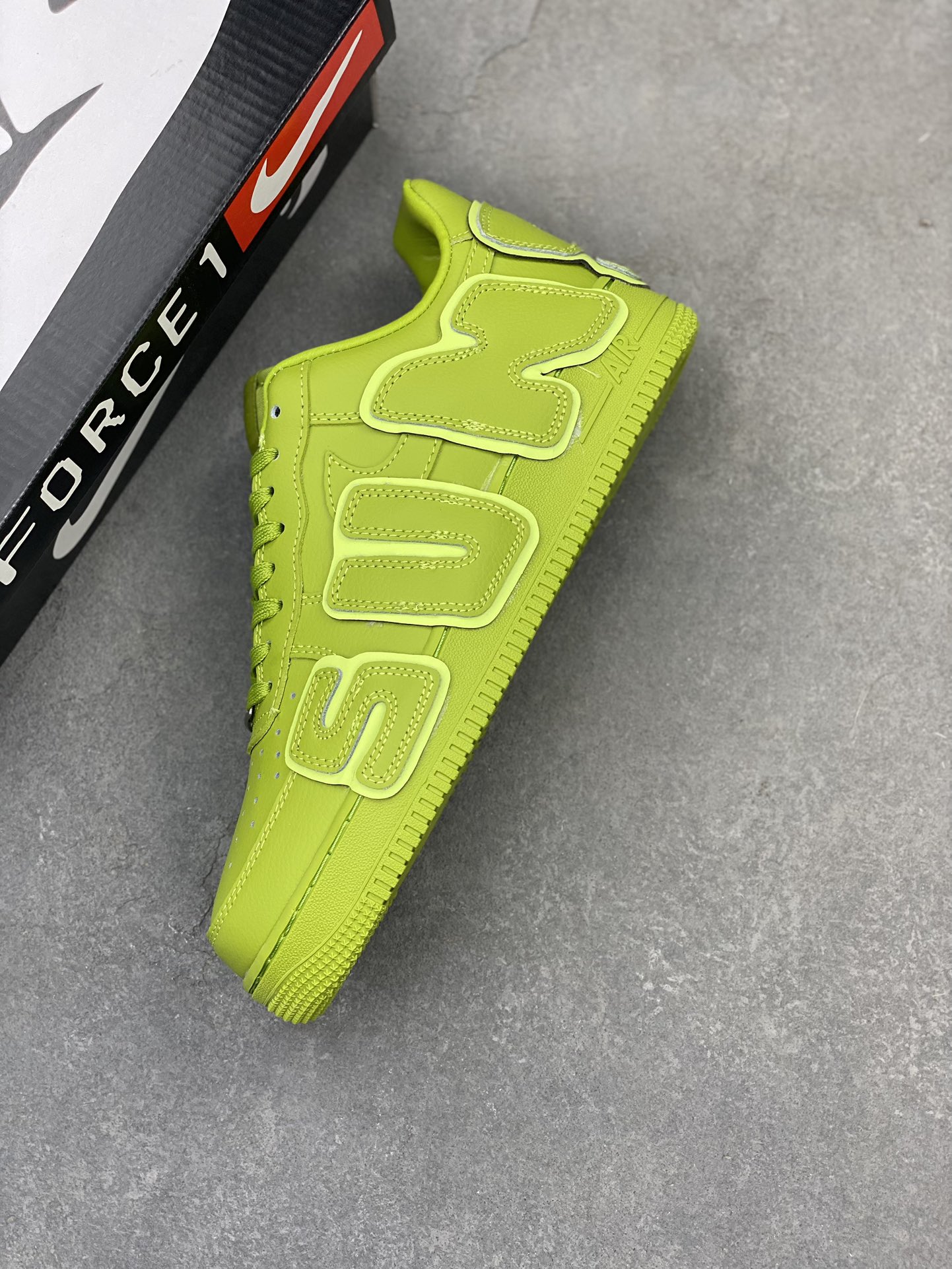 Nike Air Force 1 '07 Low Lime Green, Full Length Honeycomb Cushion, Accessories 8 i1720122507 9429 3