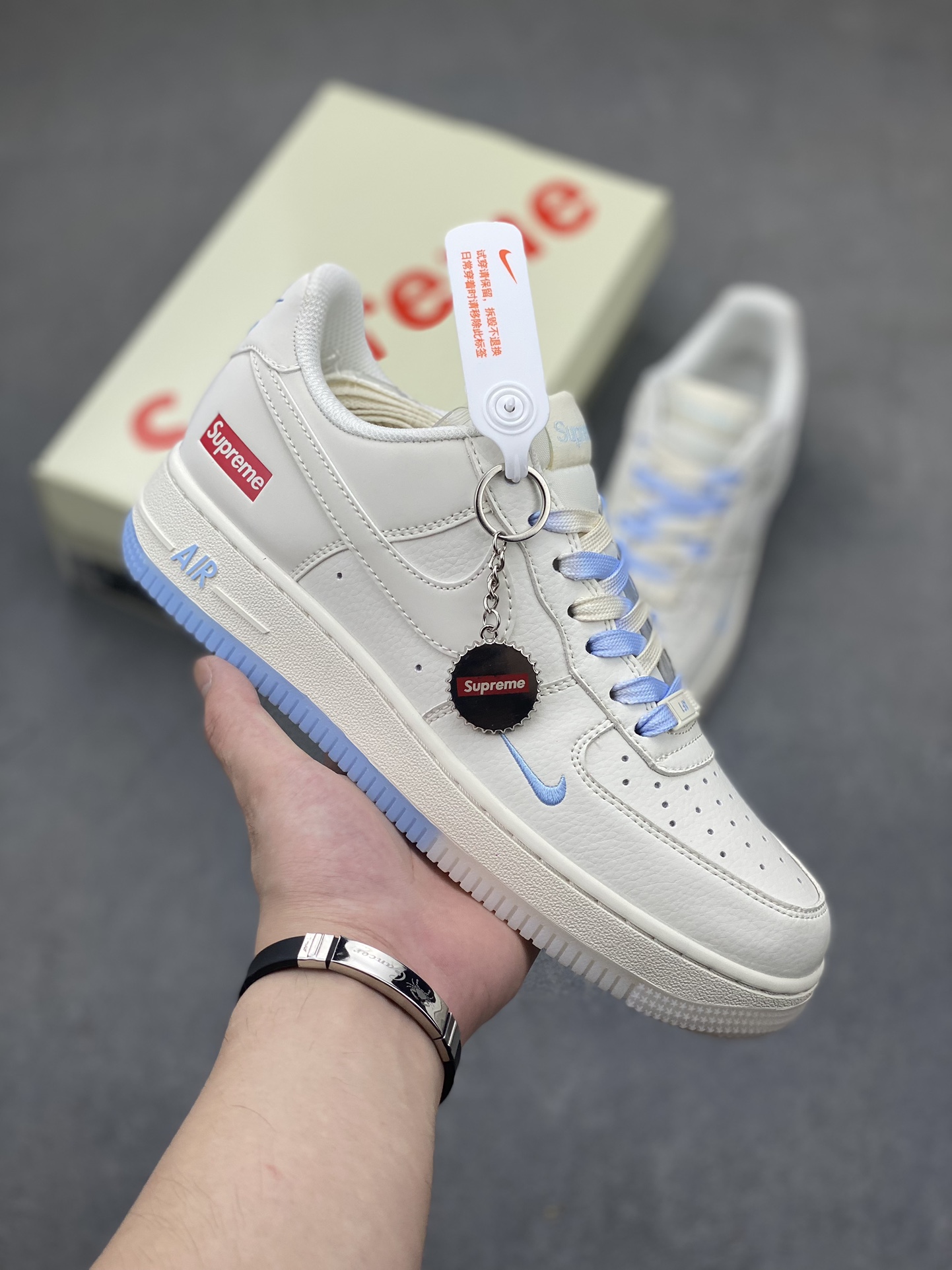 Nike Air Force 1 '07 Low Supreme Collab White Blue Sneakers - Limited Edition 2 i1720209267 8334 2
