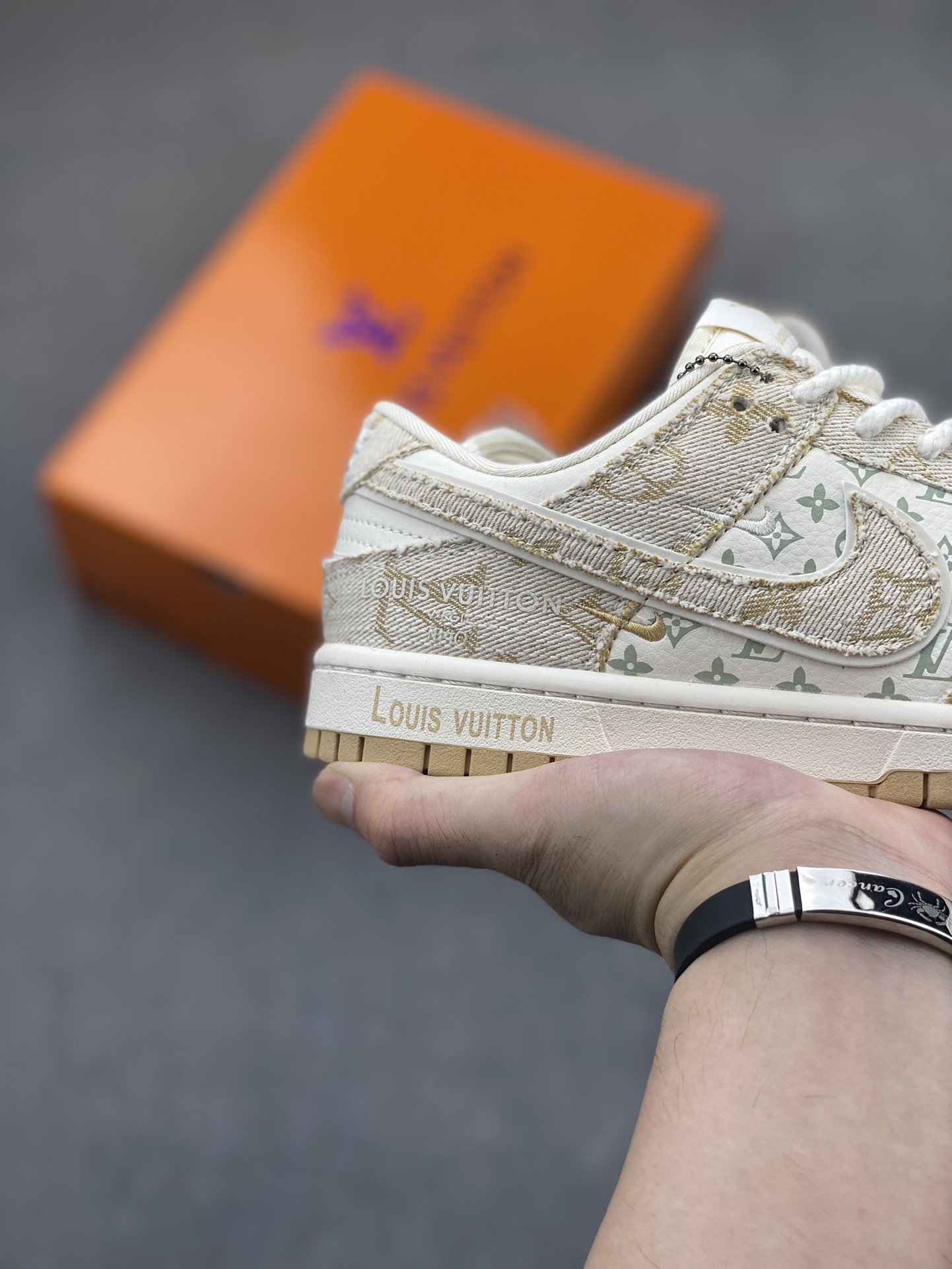 Nike SB Dunk Low Louis Vuitton Collab Custom Beige Casual Sneakers 6 i1720210061 3074 5