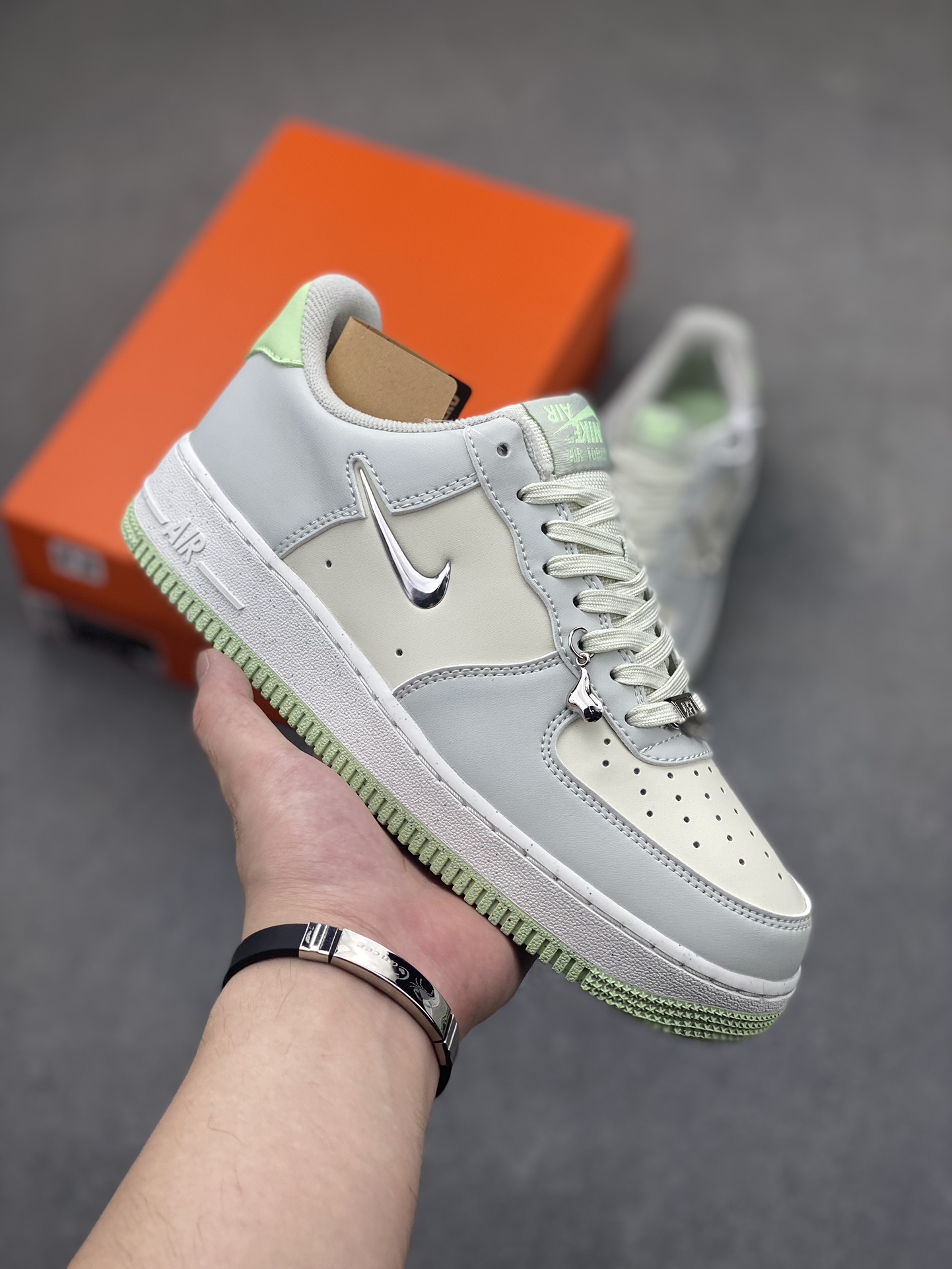 Nike Air Force 1 '07 Low Casual Shoes - Breathable, Comfortable, and Stylish 2 i1720296092 2804 7