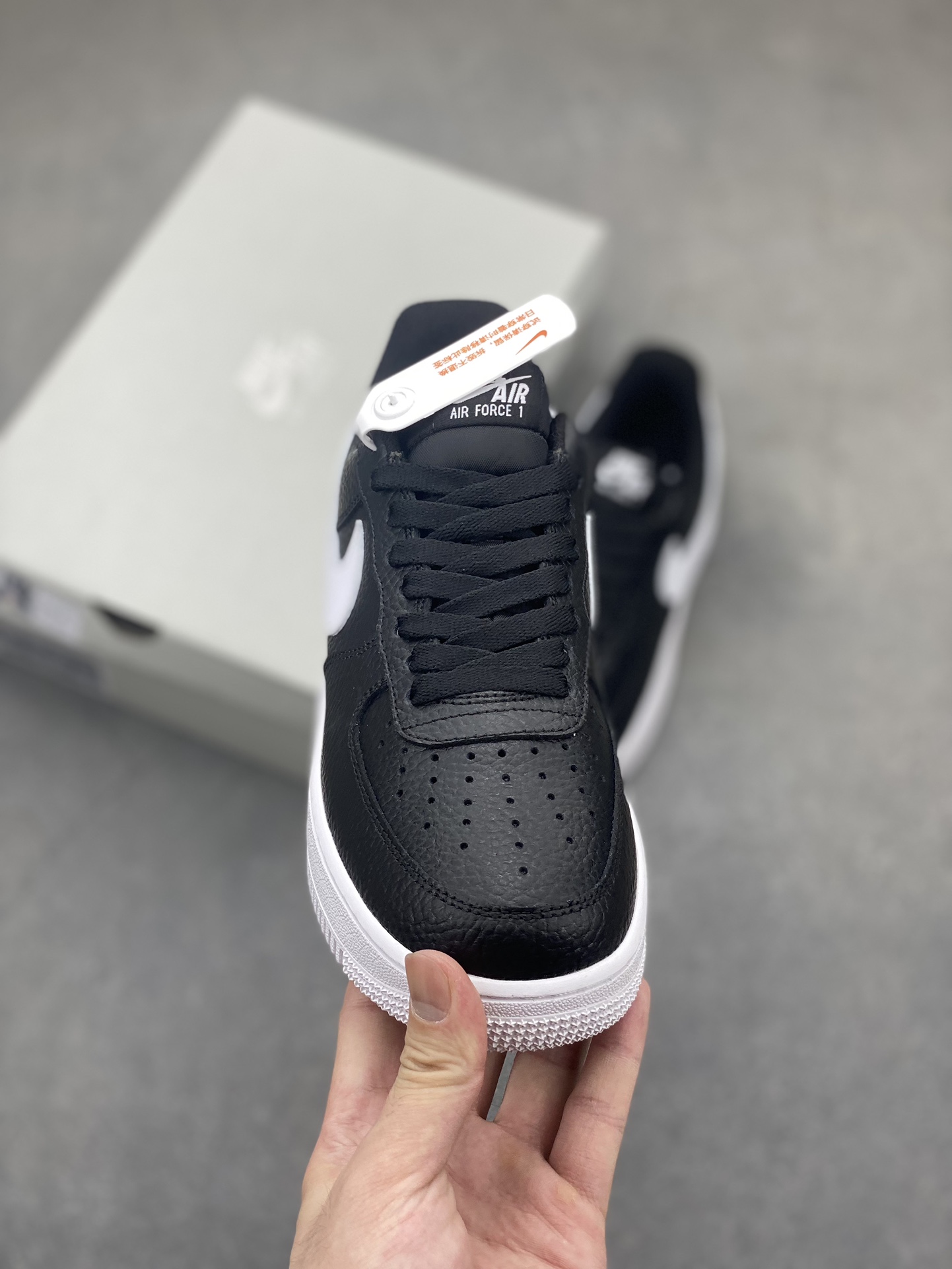 Nike Air Force 1 '07 Low: Black Leather, Iconic Style, All-Day Comfort 3 i1720296139 4350 5