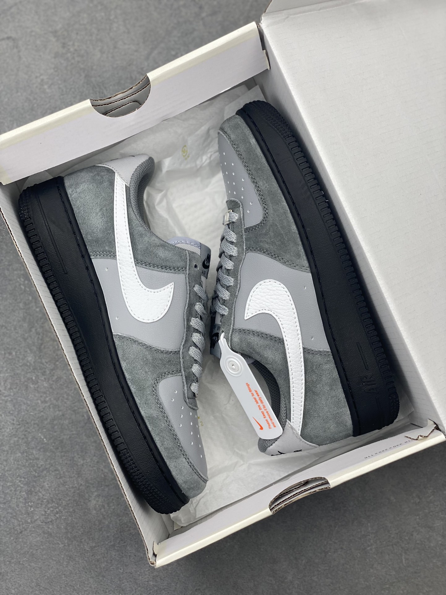 Nike Air Force 1 '07 Low Grey/White - Iconic Style, Ultimate Comfort 10 i1720296316 9857 8