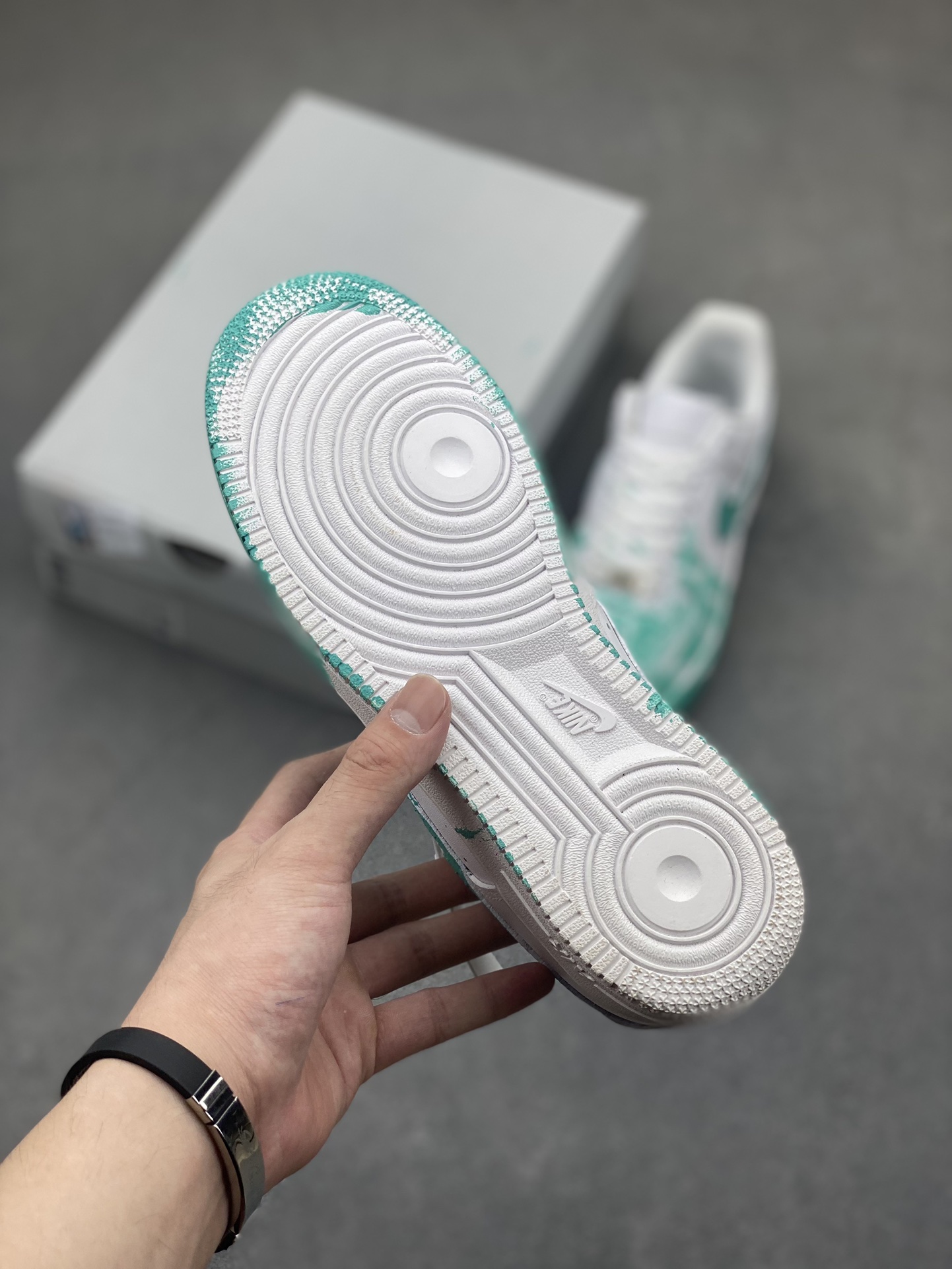 Nike Air Force 1 '07 Low White/Aurora Green Casual Sneakers CW2288-111 7 i1720378552 8269 1
