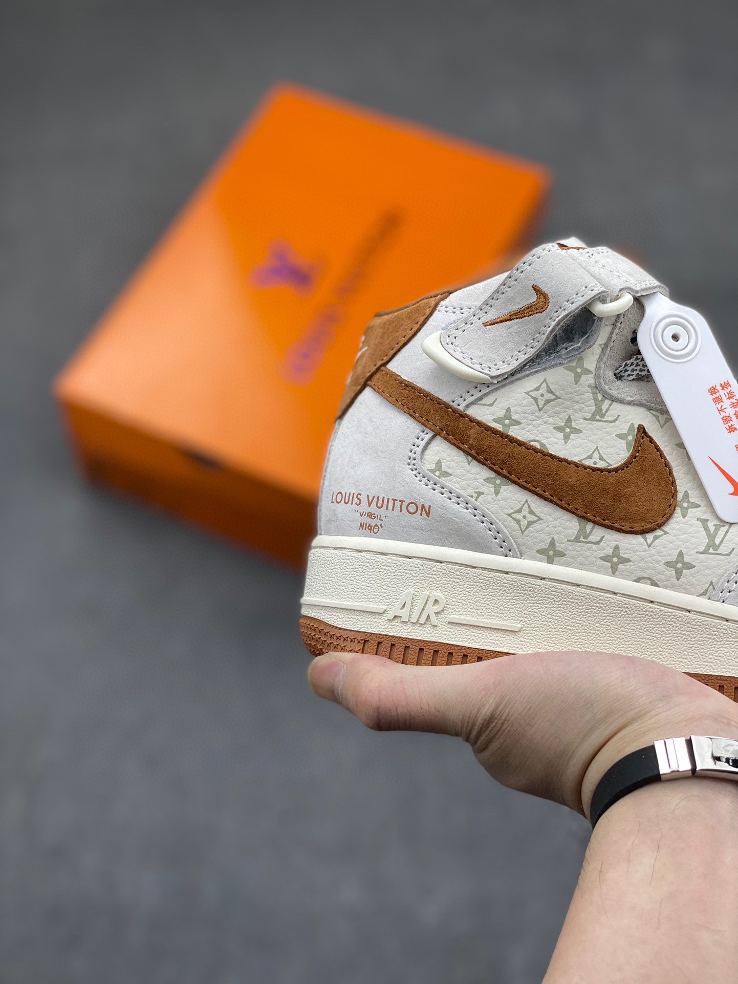 Nike Air Force 1 '07 Low Louis Vuitton Collab Sneakers - Grey/Brown 6 i1720380289 2574 0