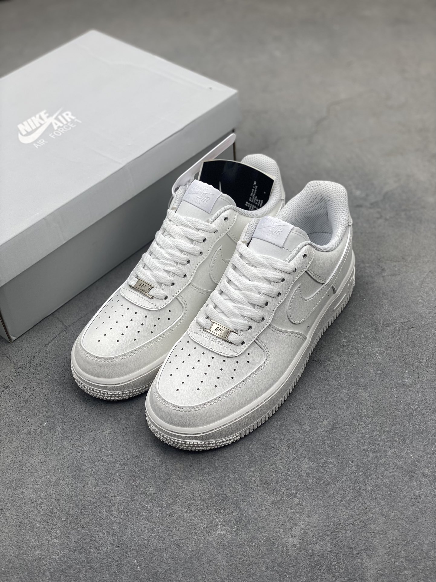 Nike Air Force 1 Mid '07 White (CW2288-111) Classic Sneakers 9 i1720380452 4707 4