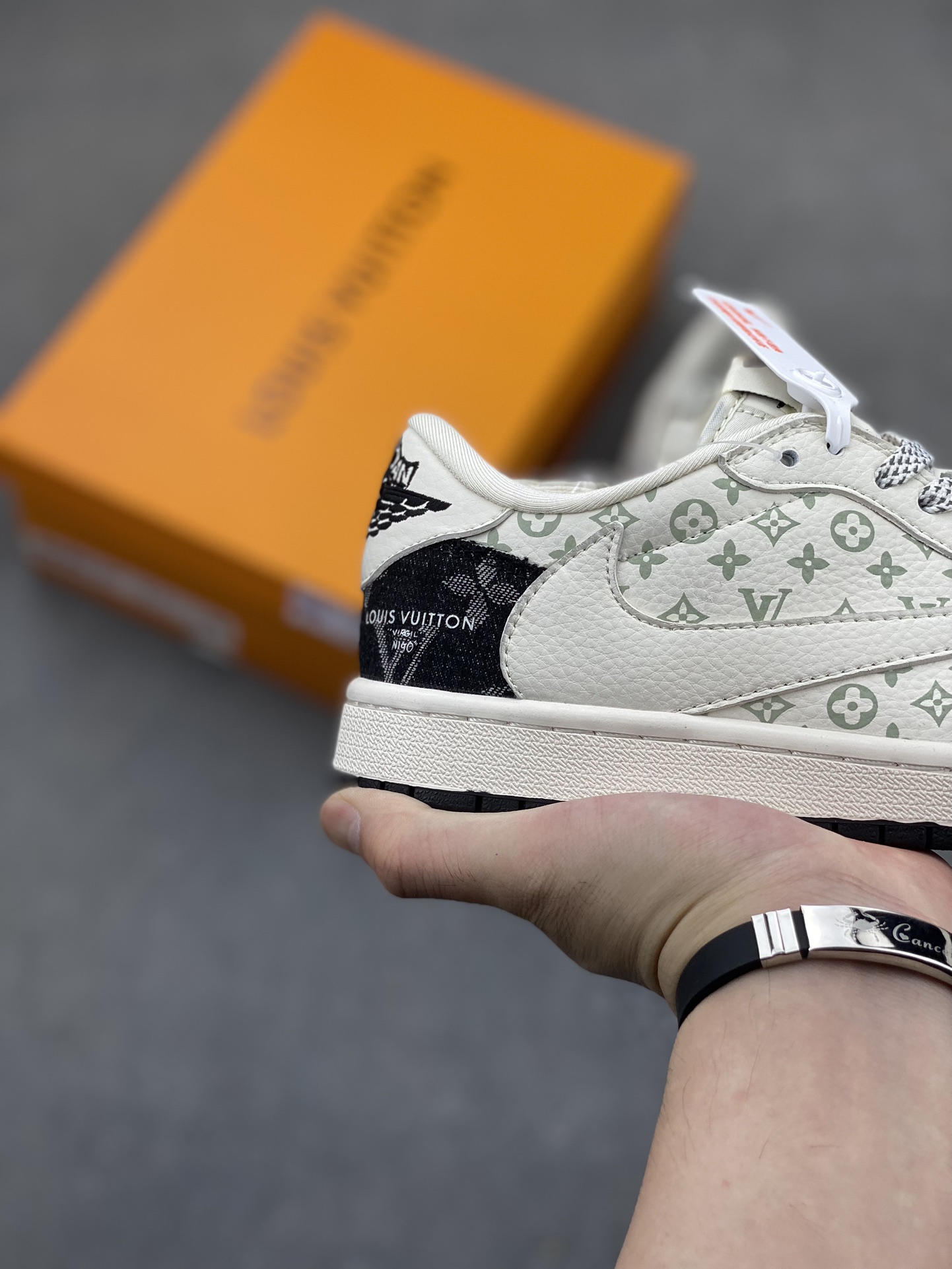 Travis Scott x Fragment Design x Louis Vuitton Air Jordan 1 Low 5 i1720471846 6124 6