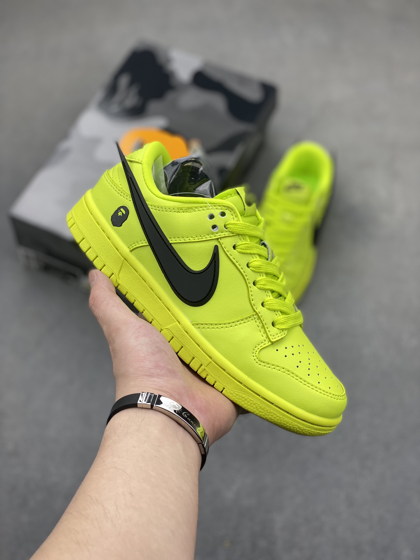 Nike SB Dunk Low x AMBUSH x BAPE 'Fresh Green' Limited Edition Sneakers 2 i1720471912 3955 4