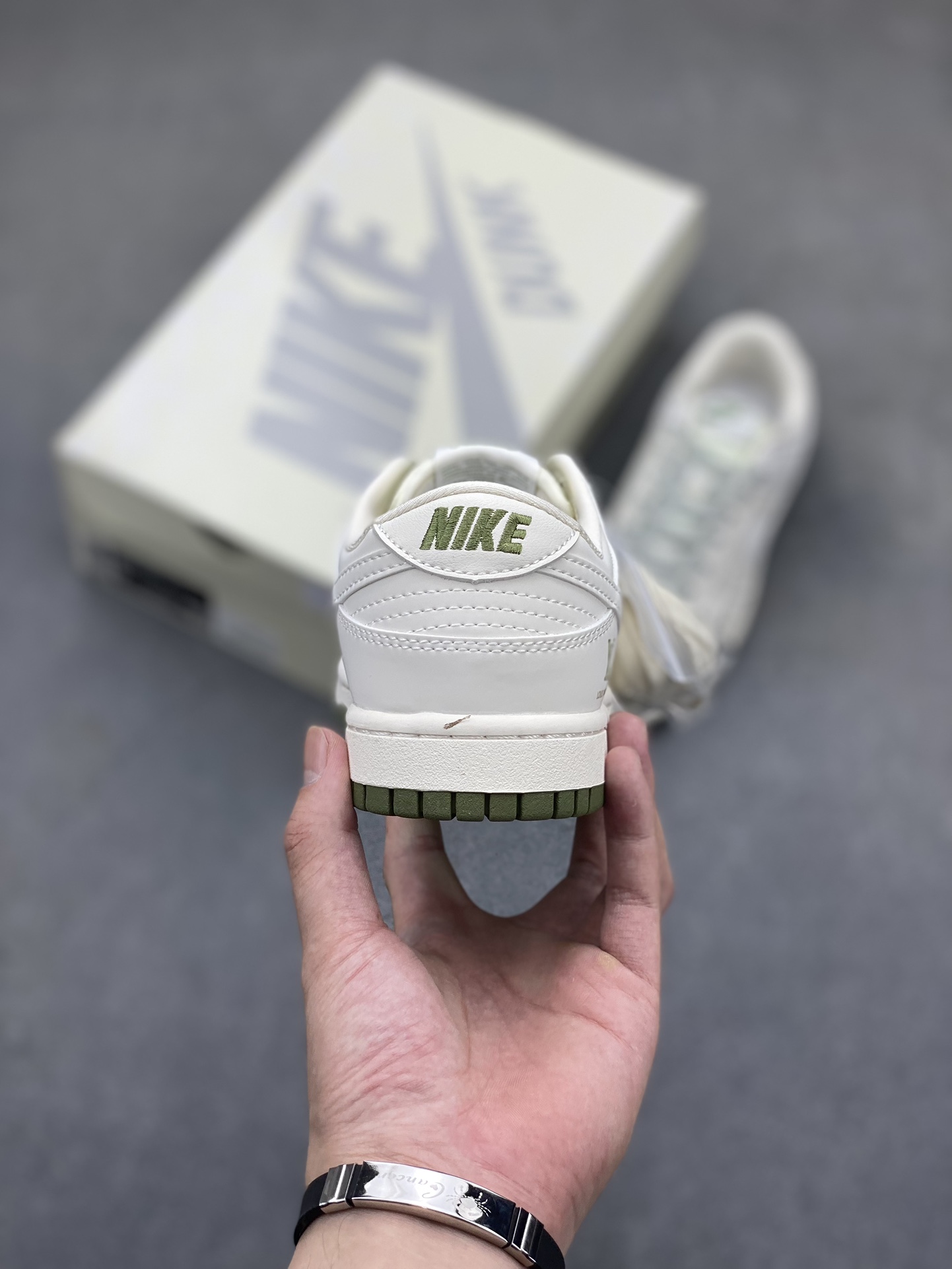 Nike SB Dunk Low Louis Vuitton Custom Sneakers - Military Green Edition 5 i1720549080 8110 7
