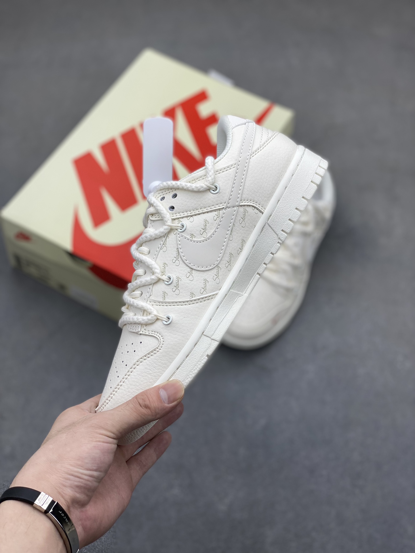 Stussy x Nike Dunk Low 'Off White' Casual Sneakers - Limited Edition 3 i1720728895 8895 2