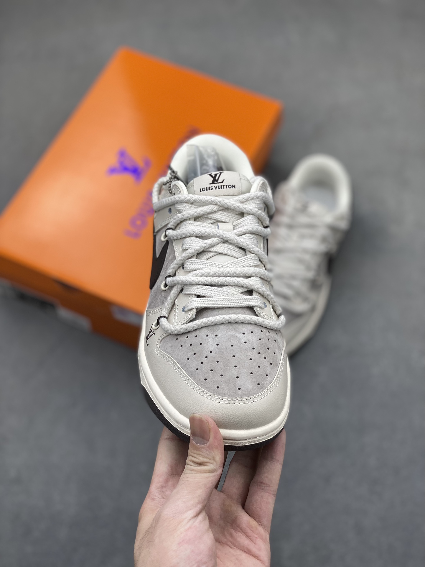 Nike SB Dunk Low Louis Vuitton Custom Coffee Sneakers - Premium Quality 2 i1720991426 9972 5