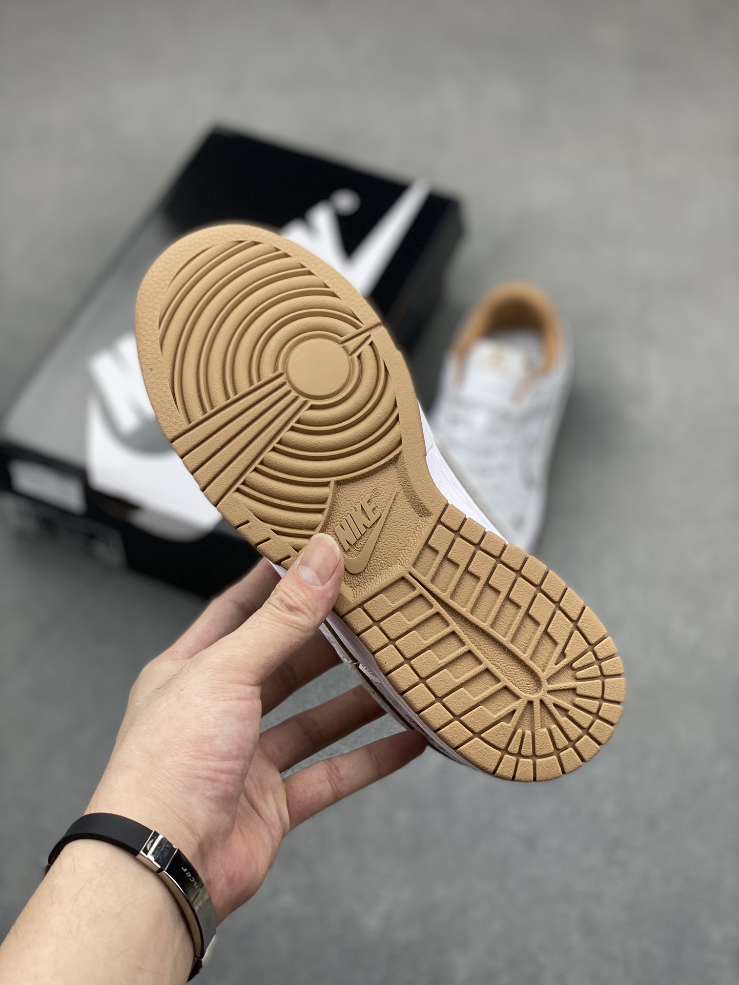 Nike SB Dunk Low Louis Vuitton Collab Khaki, Premium Leather, All-Star Design 6 i1721335352 3945 2